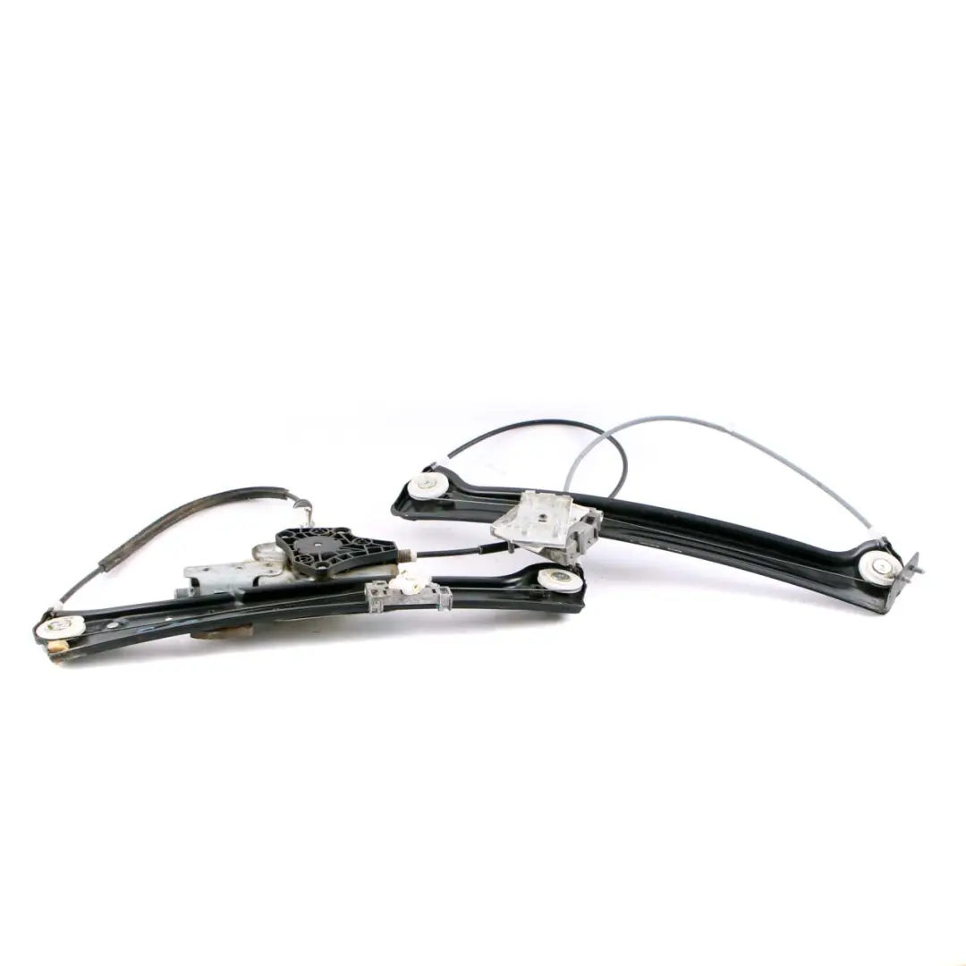 Fensterheber vorne rechts Mechanismus Regulator 6981144 für BMW E63 E64 mit Teilenummer 7184390 BMW E63 E64 Fensterheber vorne rechts Mechanismus Regulator 6981144 - SKU 7184390 - Teilenummer 7184390