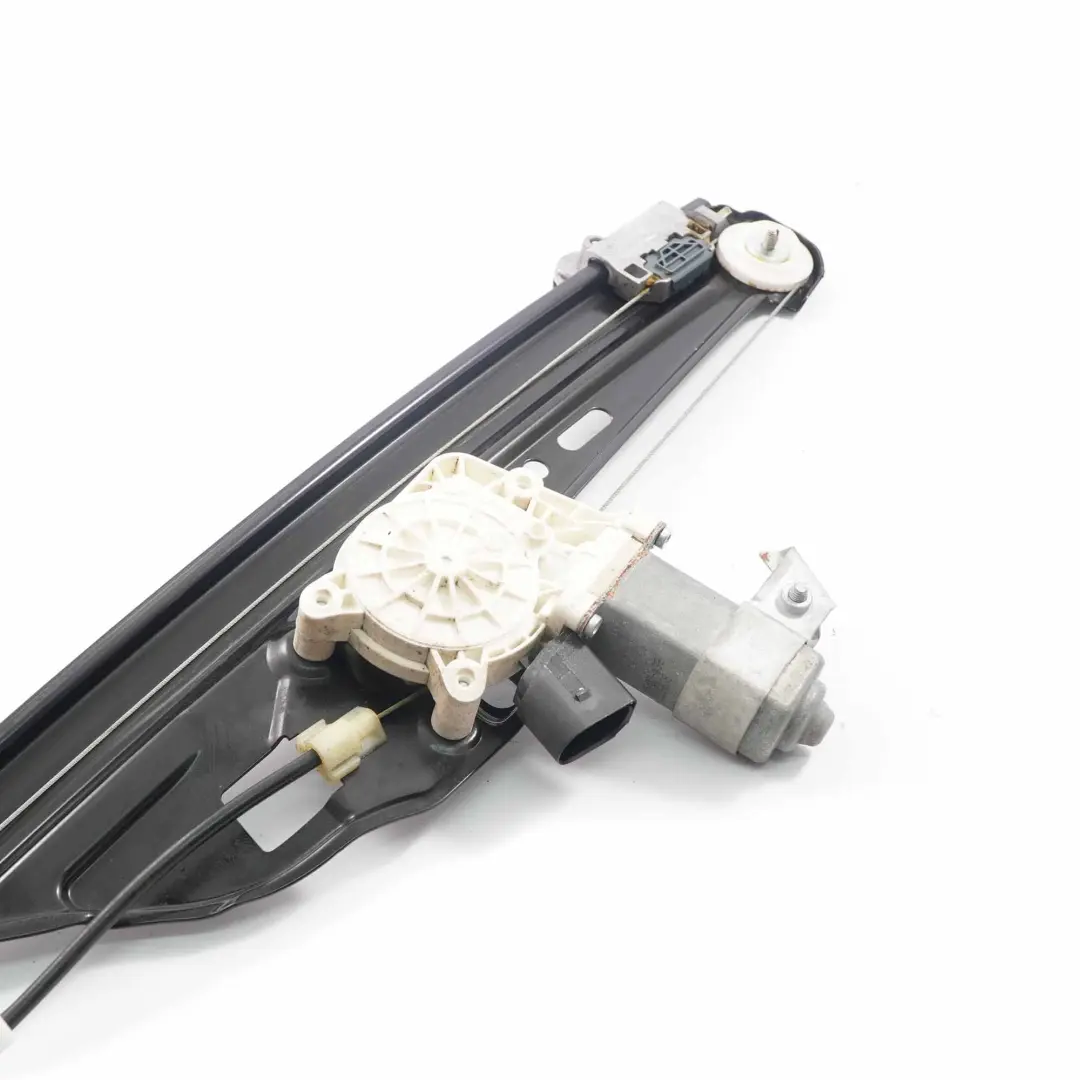 Alzacristalli Con Motore Posteriore SX per BMW E60 E60N E61 E61N LCI con numero di parte 7184745 BMW E60 E60N E61 E61N LCI Alzacristalli Con Motore Posteriore SX - SKU 7184745-1 - Numero di parte 7184745