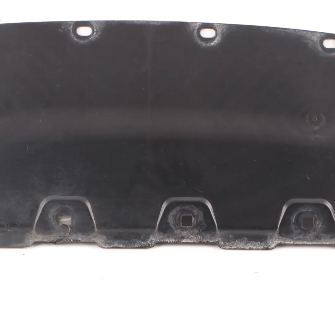 BMW F10 LCI Pare-chocs arrière Bas Guide central Support Panneau - SKU 7184765 - Numéro de pièce 7184765