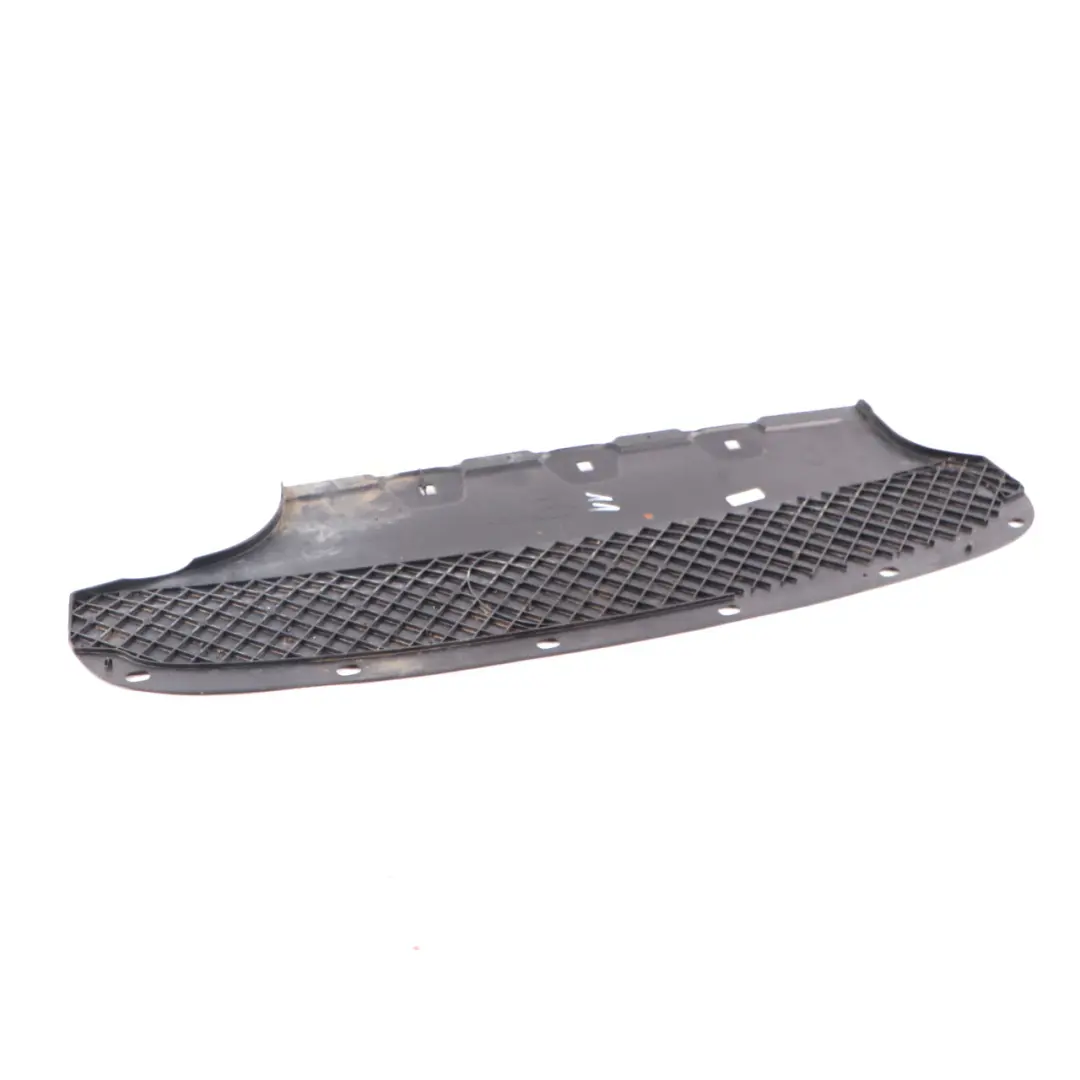 BMW F10 LCI Pare-chocs arrière Bas Guide central Support Panneau - SKU 7184765 - Numéro de pièce 7184765