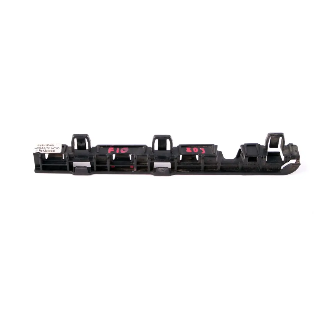 BMW F10 F11 Retaining Strip Skirt Sill Mount Holder Support Left - SKU 7184775 - Numéro de pièce 7184775