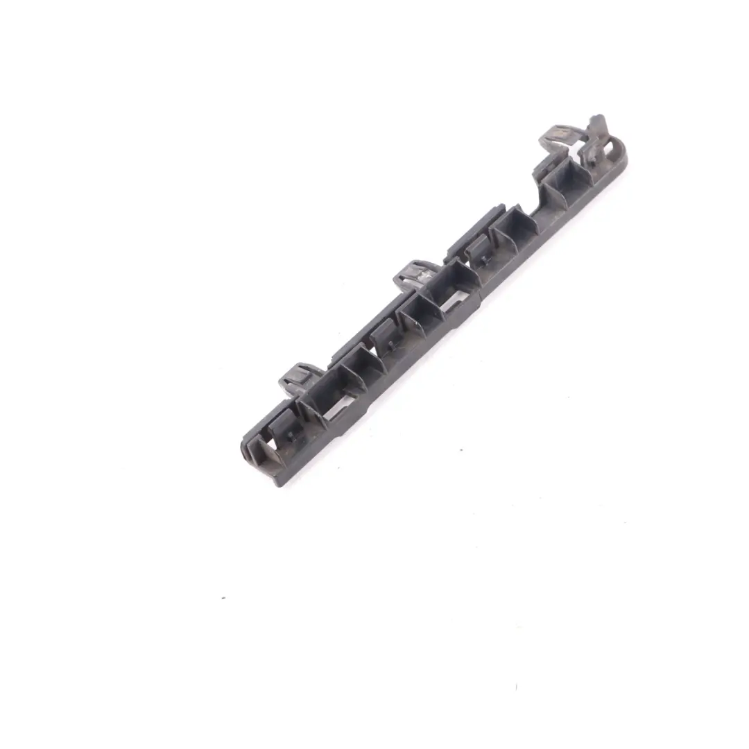 Ślizg Mocowanie Progu Przedni Lewy Przód Lewy do BMW F10 F11 o numerze 7184776 BMW F10 F11 Ślizg Mocowanie Progu Przedni Lewy Przód Lewy - SKU 7184776 - Numer Części 7184776