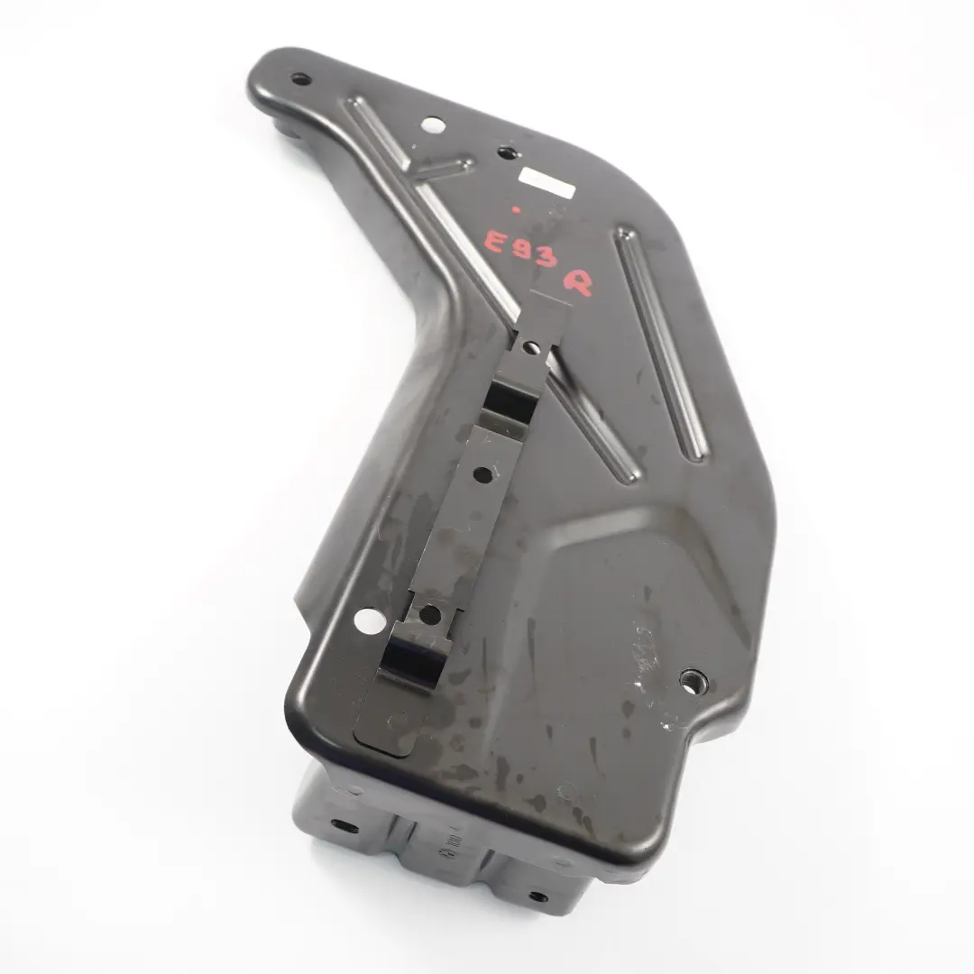 Boot Trunk Lid Derecho Placa De Proteccion para BMW E93 Convertible con número de pieza 7185100 BMW E93 Convertible Boot Trunk Lid Derecho Placa De Proteccion - SKU 7185100 - Número de pieza 7185100