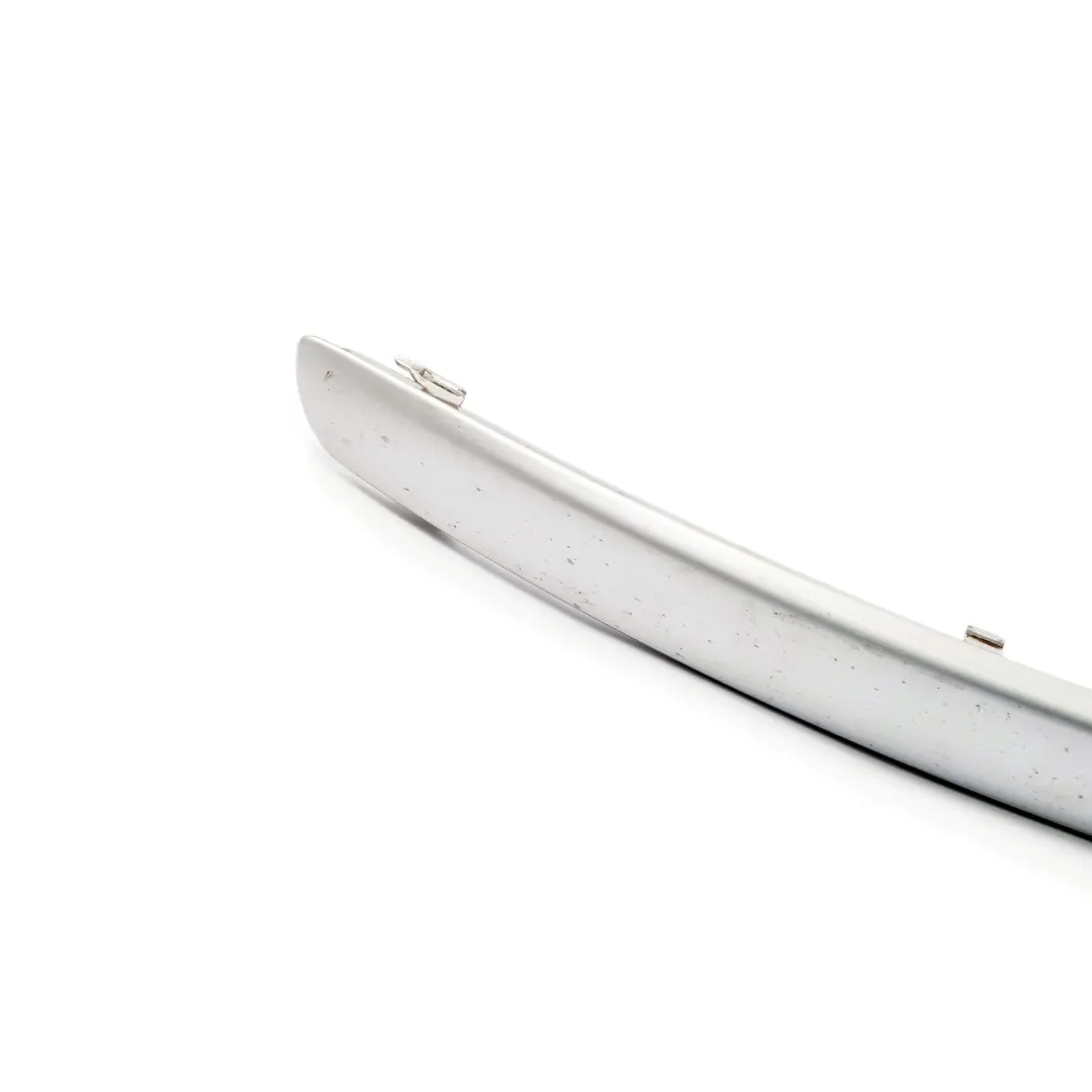 parachoques delantero protector De goma tira derecha Titansilber para BMW E81 E87 LCI con número de pieza 7185132 BMW E81 E87 LCI parachoques delantero protector De goma tira derecha Titansilber - SKU 7185132-TS1 - Número de pieza 7185132