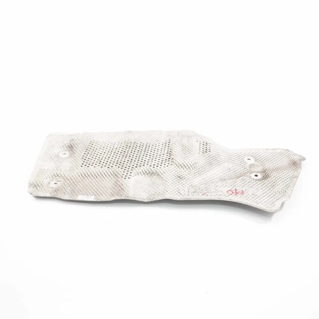 Osłona Izolacja Termiczna Silnika Prawa do BMW F11 o numerze 51487185246 BMW F11 Osłona Izolacja Termiczna Silnika Prawa - SKU 7185246 - Numer Części 51487185246