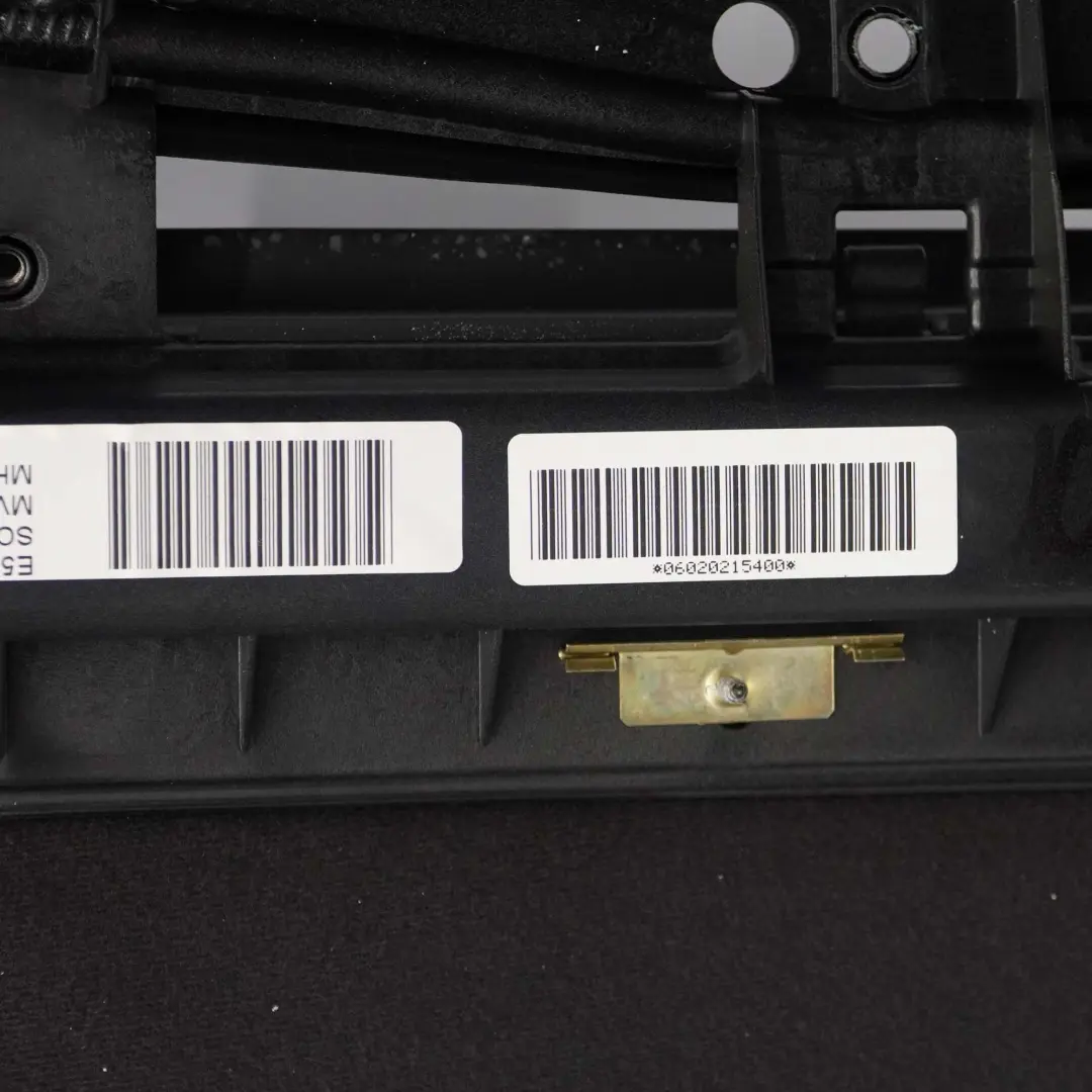 Panoramic Sunroof Sliding Glass Sun Roof Frame Unit 7066503 to BMW X5 E53 with Part number 7185572 BMW X5 E53 Panoramic Sunroof Sliding Glass Sun Roof Frame Unit 7066503 - SKU 7185572 - Part number 7185572