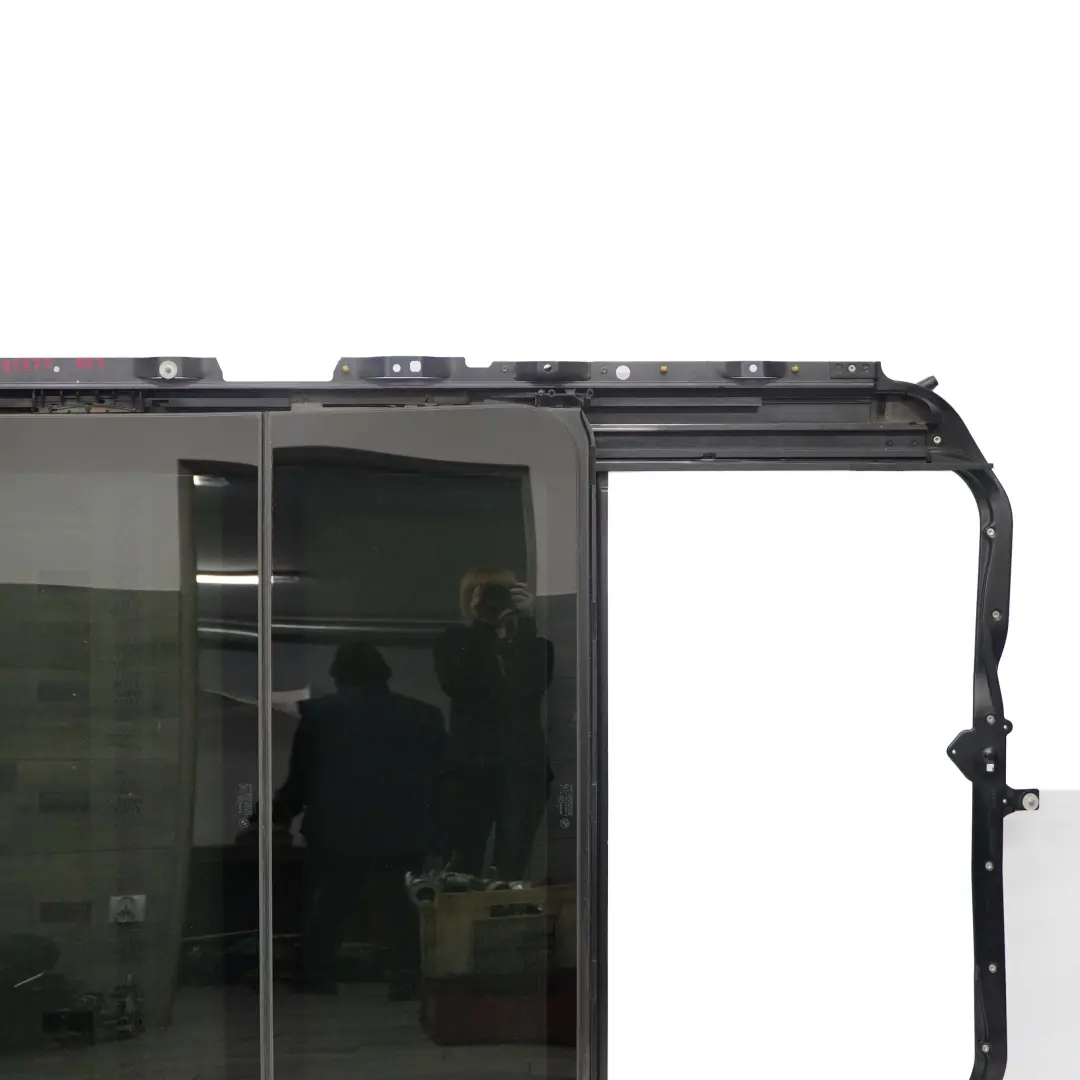Panoramic Sunroof Sliding Glass Sun Roof Frame Unit 7066503 to BMW X5 E53 with Part number 7185572 BMW X5 E53 Panoramic Sunroof Sliding Glass Sun Roof Frame Unit 7066503 - SKU 7185572 - Part number 7185572