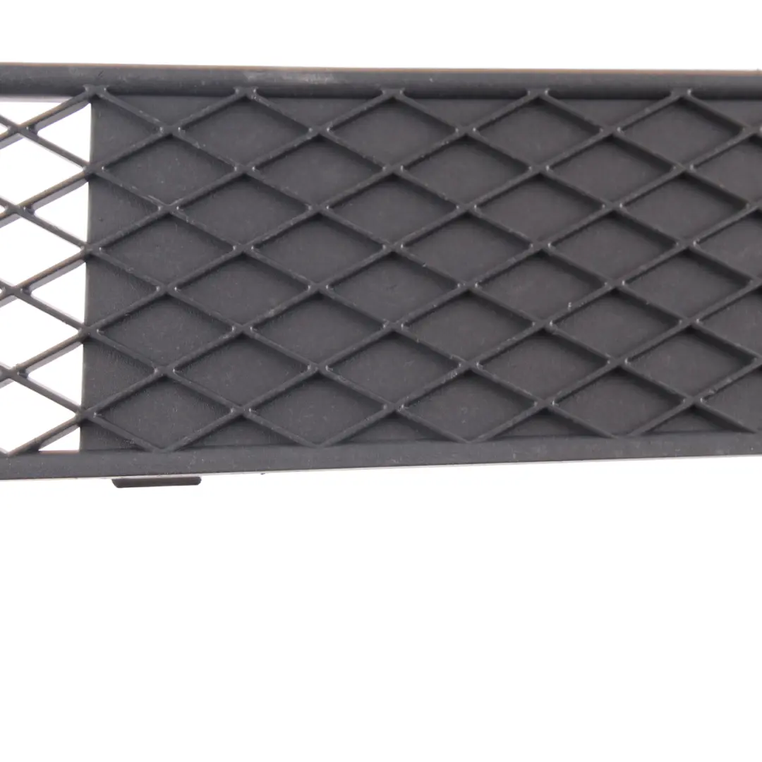 Parachoques Delantero Tapa Rejilla Entrada Aire Inferior Derecha para BMW F01 con número de pieza 7186506 BMW F01 Parachoques Delantero Tapa Rejilla Entrada Aire Inferior Derecha - SKU 7186506 - Número de pieza 7186506