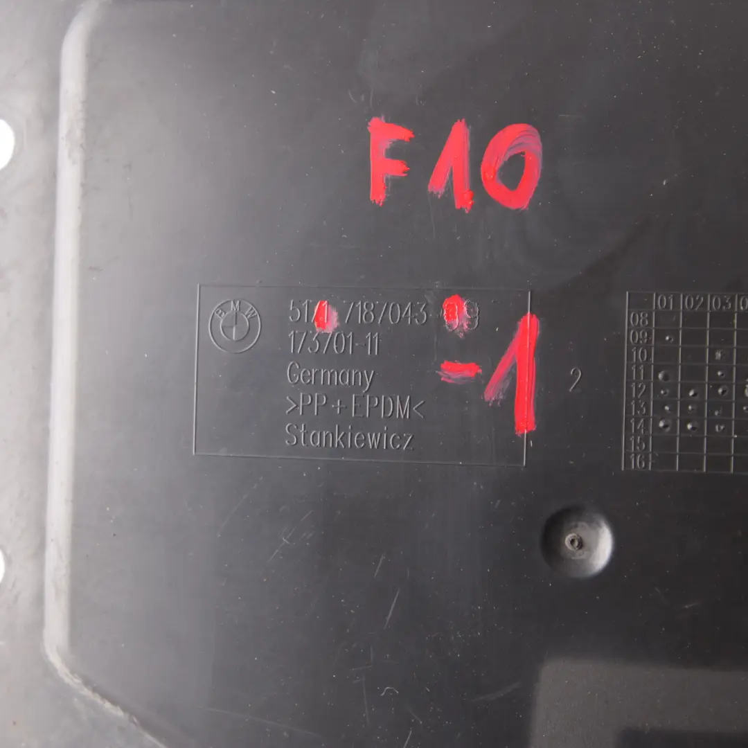 BMW F10 Radlaufabdeckung Vorderteil vorne links Trim - SKU 7187043-1 - Teilenummer 7187043