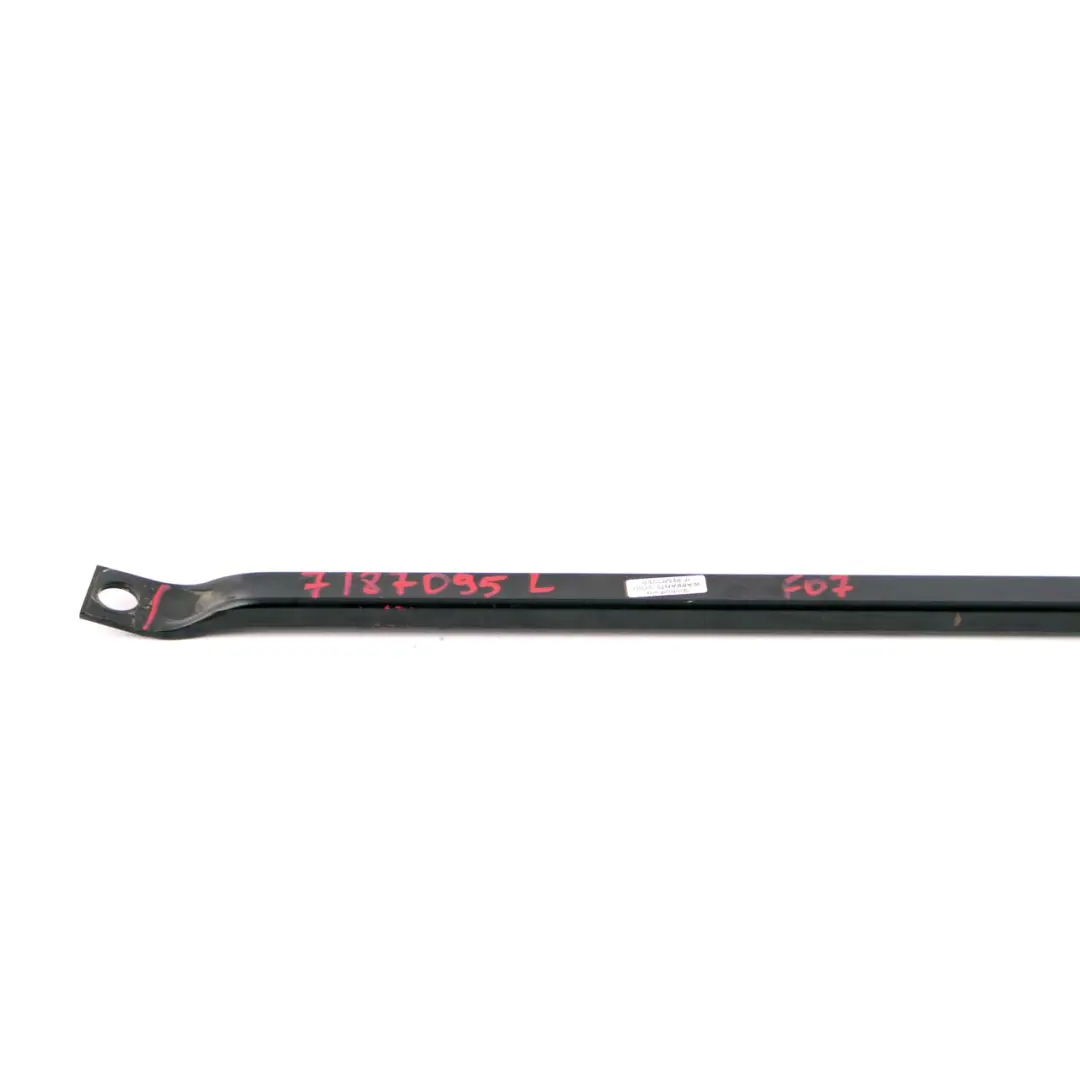 Tige de Renforcement de la Barre d'Amorçage gauche Tension Strut pour BMW F07 F10 F12 à propos du numéro de pièce 7187095 BMW F07 F10 F12 Tige de Renforcement de la Barre d'Amorçage gauche Tension Strut - SKU 7187095 - Numéro de pièce 7187095