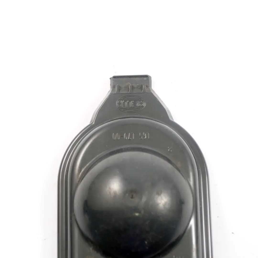 Hella Scheinwerfer Abdeckkappe Abblendlicht Blende für BMW 5 er E60 E61 LCI mit Teilenummer 7187275 BMW 5 er E60 E61 LCI Hella Scheinwerfer Abdeckkappe Abblendlicht Blende - SKU 7187275 - Teilenummer 7187275