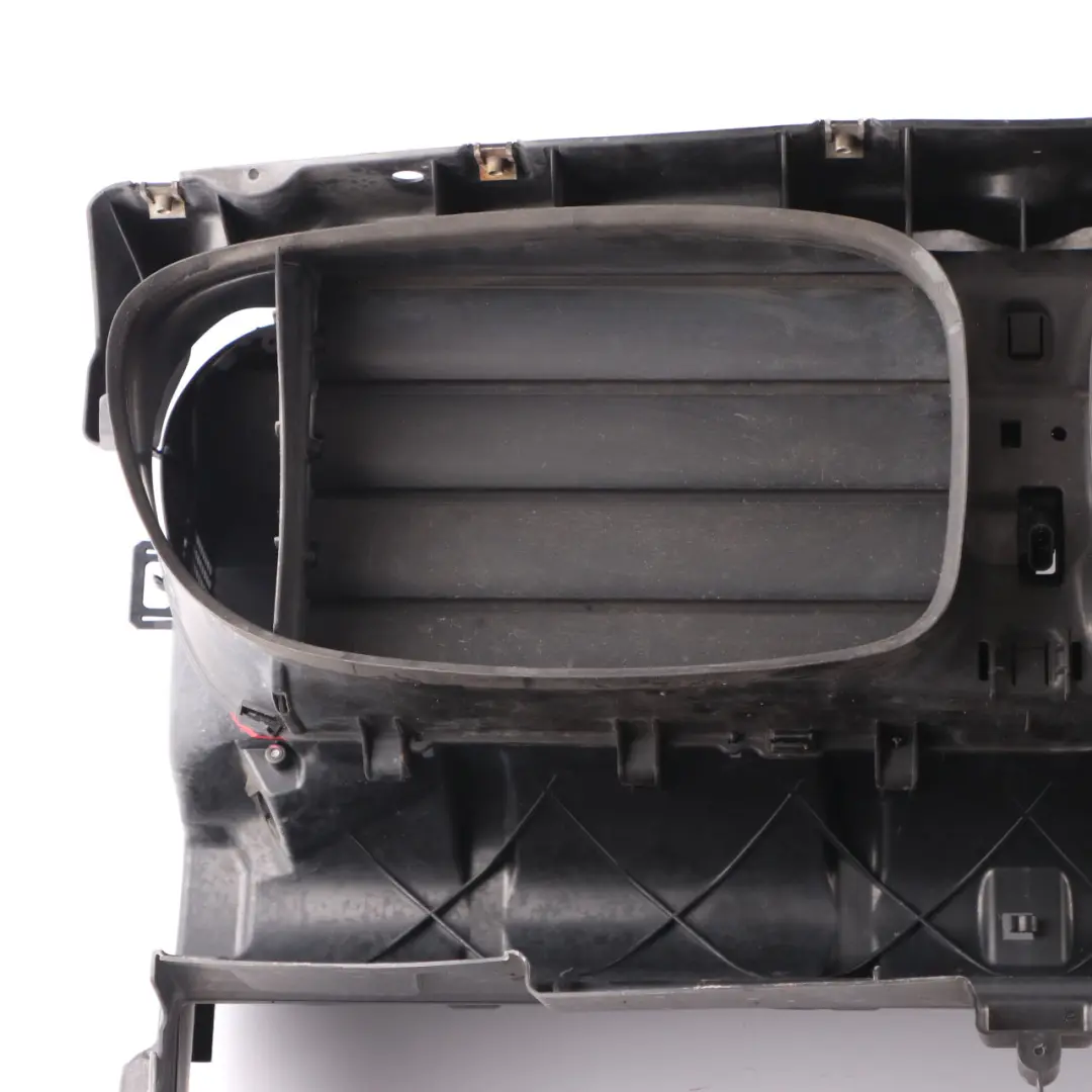 Duct Front Slam Panel Intake Frame Mount Support to BMW F01 Air with Part number 7187290 BMW F01 Air Duct Front Slam Panel Intake Frame Mount Support - SKU 7187290 - Part number 7187290