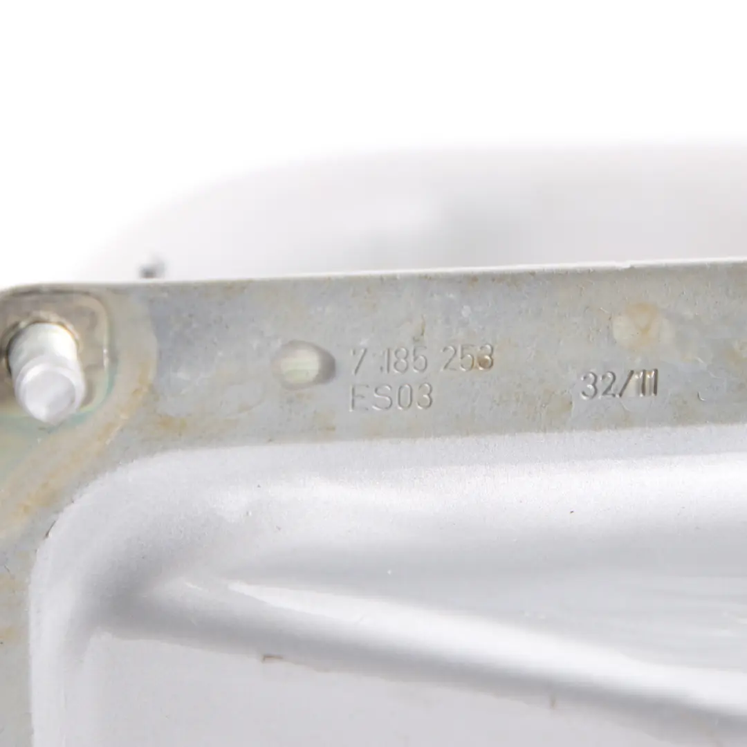 Hinge Trunk Lid Boot Tailgate Right O/S Titansilber Silver 354 7185253 to BMW F01 with Part number 7189258 BMW F01 Hinge Trunk Lid Boot Tailgate Right O/S Titansilber Silver 354 7185253 - SKU 7189258-TS - Part number 7189258
