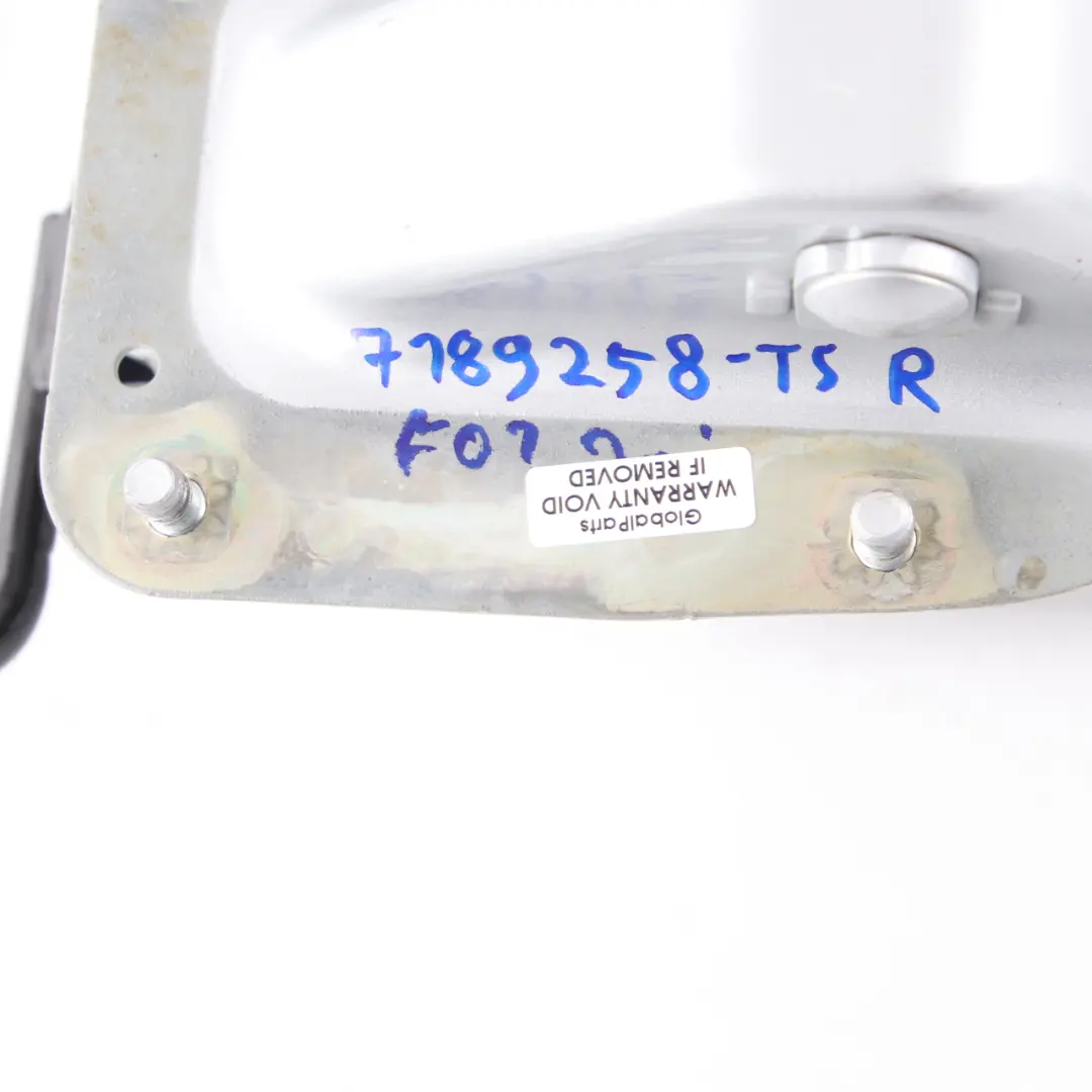Hinge Trunk Lid Boot Tailgate Right O/S Titansilber Silver 354 7185253 to BMW F01 with Part number 7189258 BMW F01 Hinge Trunk Lid Boot Tailgate Right O/S Titansilber Silver 354 7185253 - SKU 7189258-TS - Part number 7189258