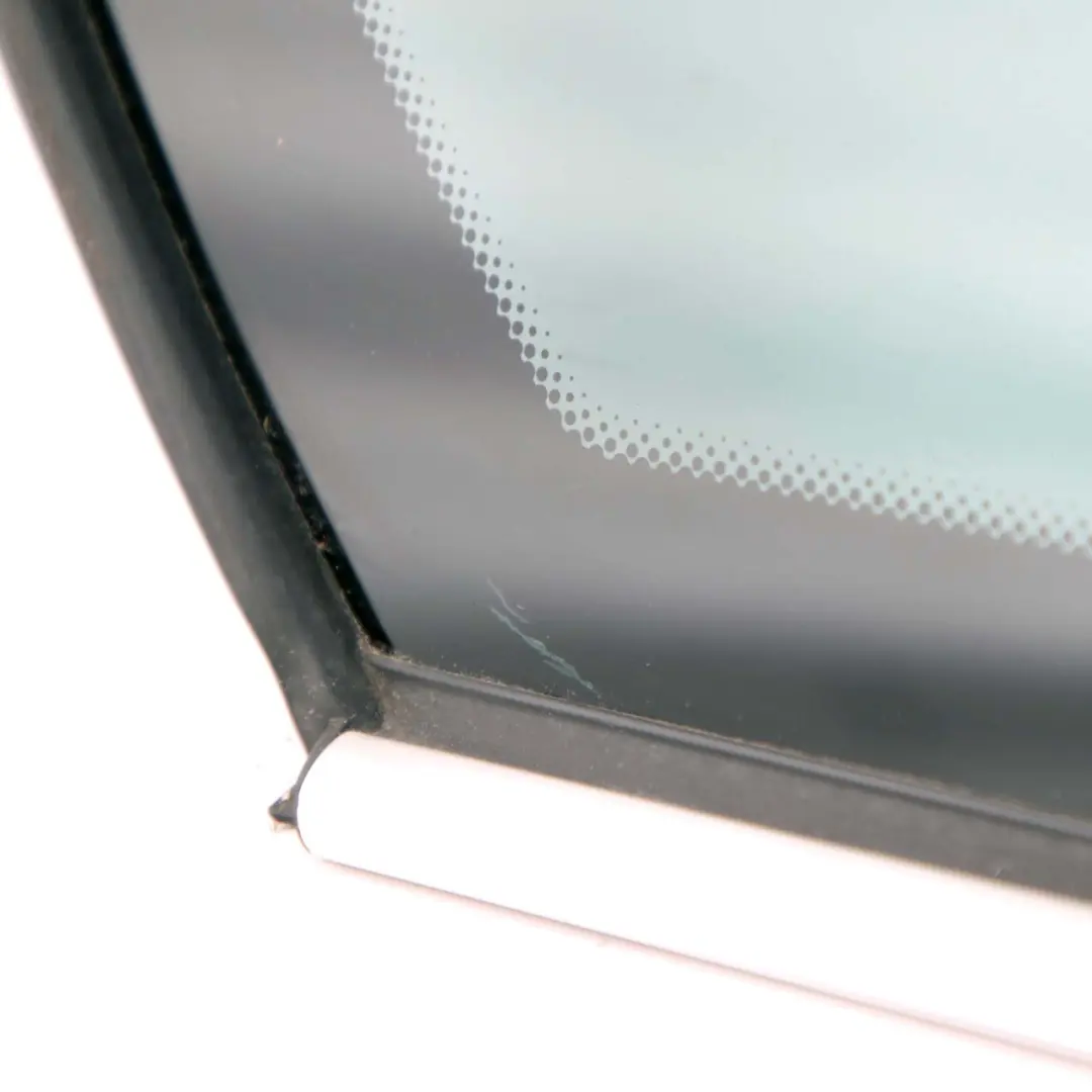 Right Door O/S Side Window Glass Black AS3 Trim to BMW 1 Series E81 Rear with Part number 7190340 BMW 1 Series E81 Rear Right Door O/S Side Window Glass Black AS3 Trim - SKU 7190340 - Part number 7190340