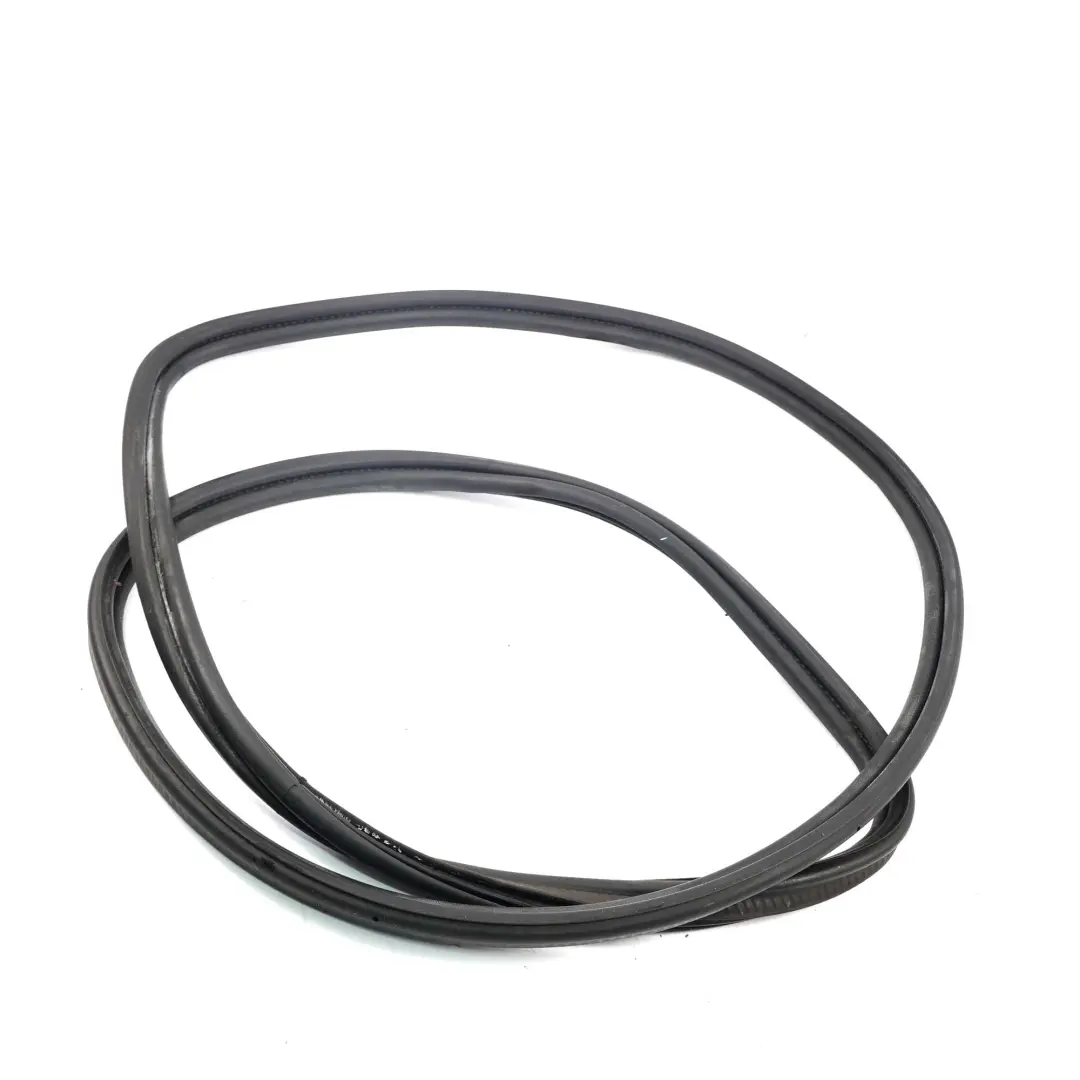 BMW E81 Trunk Lid Tailgate Boot Sealing Gasket Seal - SKU 7190345 - Número de pieza 7190346