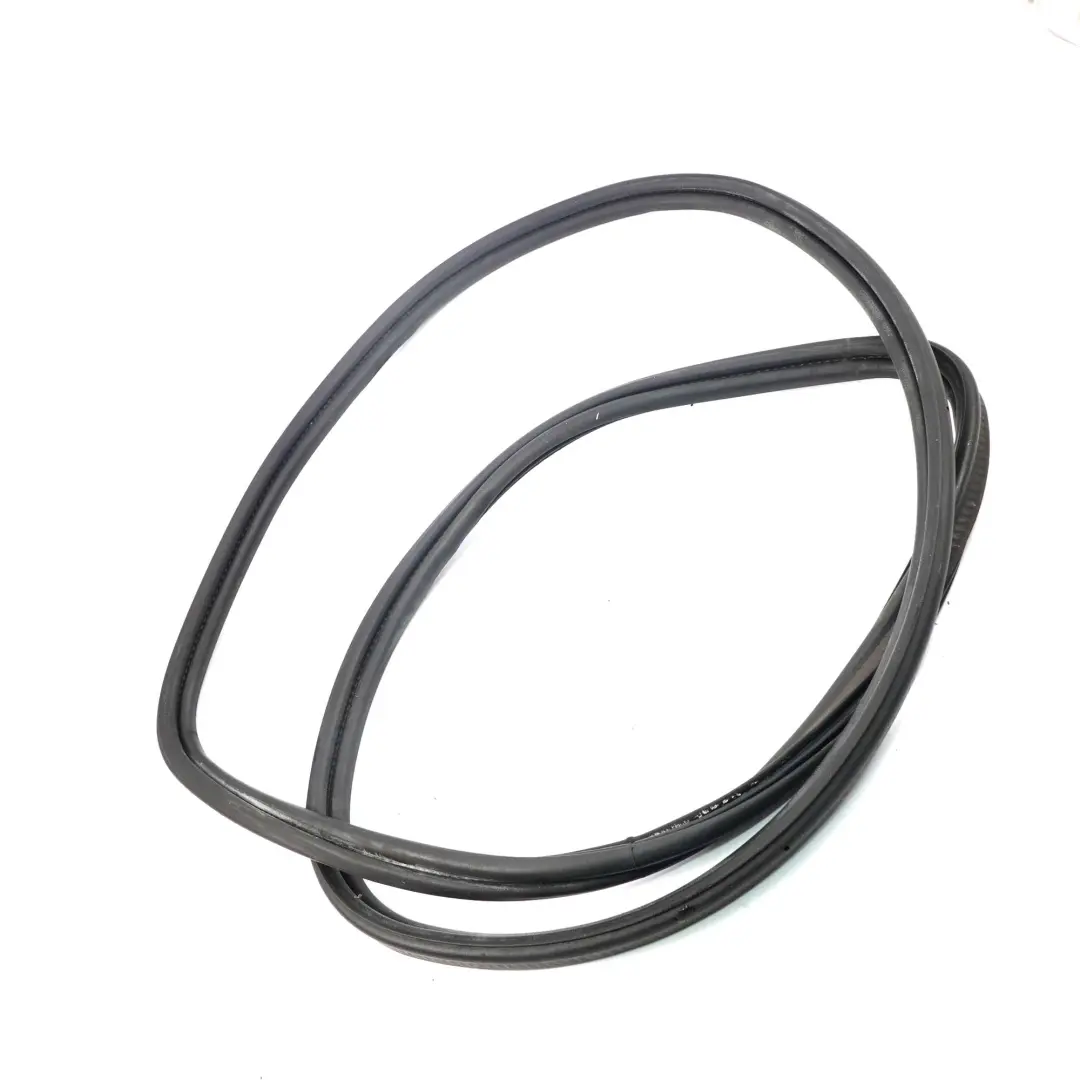 BMW E81 Trunk Lid Tailgate Boot Sealing Gasket Seal - SKU 7190345 - Número de pieza 7190346