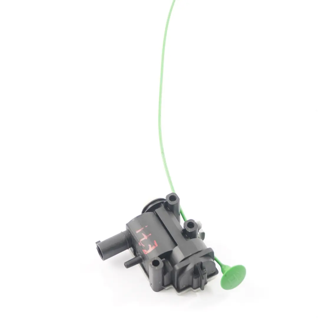 Meccanismo azionamento dello sportello rifornimento carburante Aprire per BMW X6 E71 con numero di parte 7190533 BMW X6 E71 Meccanismo azionamento dello sportello rifornimento carburante Aprire - SKU 7190533 - Numero di parte 7190533