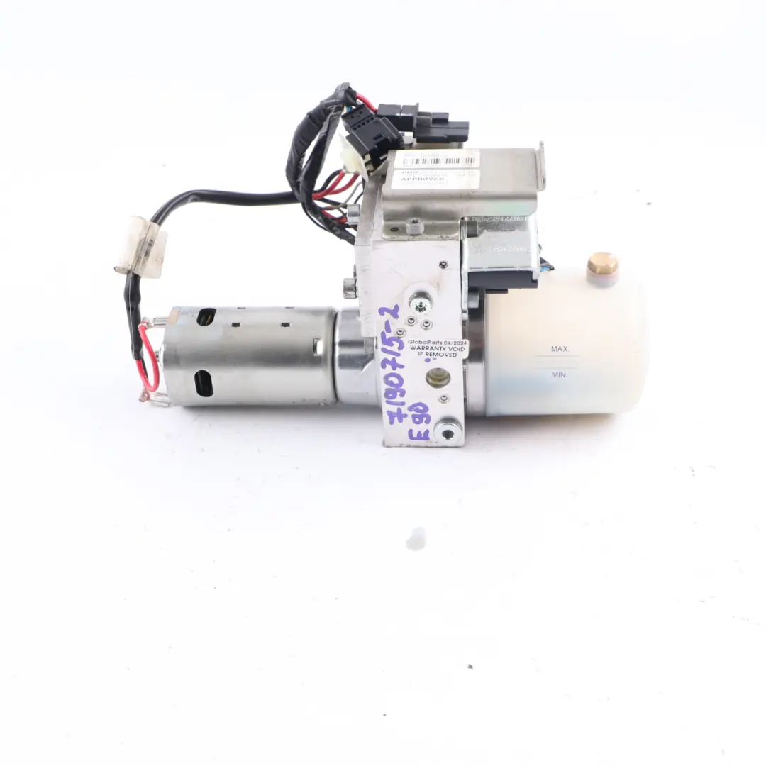 Pompe hydraulique toit pliant convertible 7171303 pour BMW E88 Cabrio à propos du numéro de pièce 7190715 BMW E88 Cabrio Pompe hydraulique toit pliant convertible 7171303 - SKU 7190715-2 - Numéro de pièce 7190715