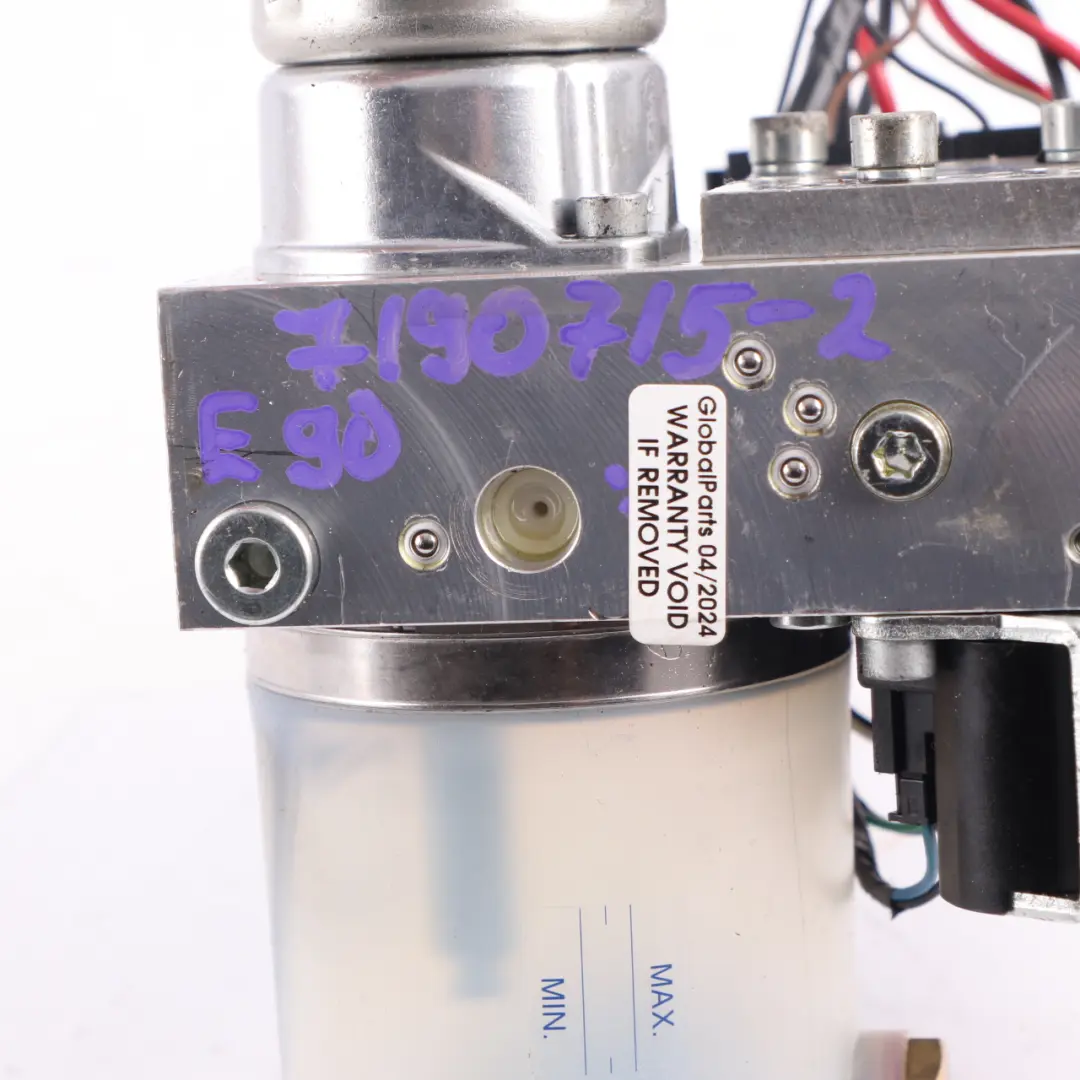 Faltdach Hydraulikpumpe Motor 7171303 für BMW E88 Cabrio Convertible mit Teilenummer 7190715 BMW E88 Cabrio Convertible Faltdach Hydraulikpumpe Motor 7171303 - SKU 7190715-2 - Teilenummer 7190715