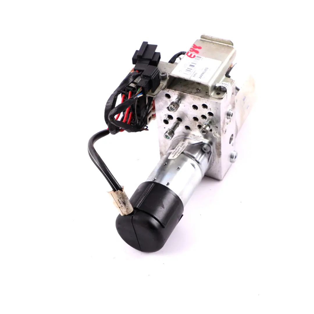 Folding Top Roof Hydraulic Pump 7171303 to BMW E88 Cabrio Convertible with Part number 7190715 BMW E88 Cabrio Convertible Folding Top Roof Hydraulic Pump 7171303 - SKU 7190715 - Part number 7190715