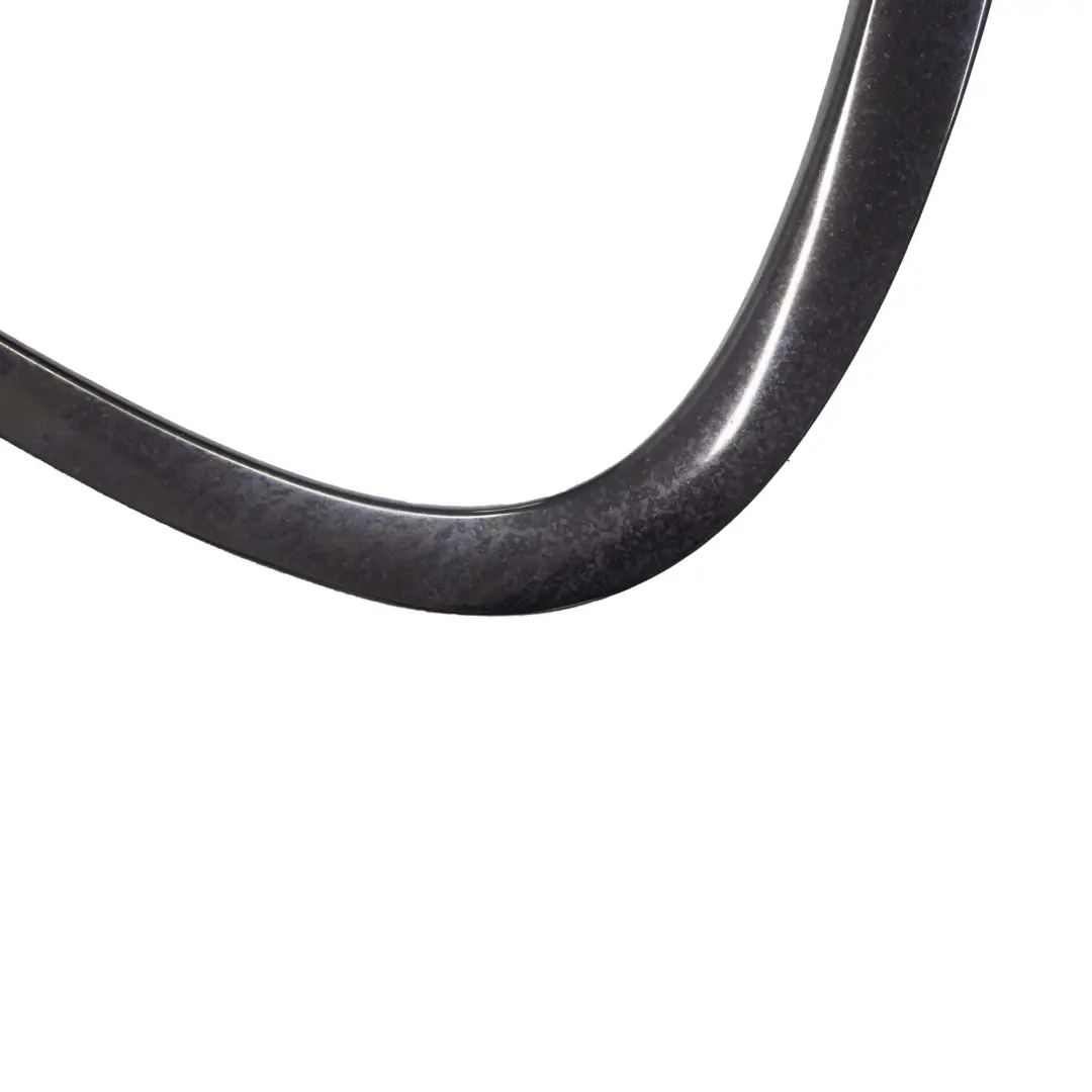 Listello Telaio Del Tetto Destra Nero Lucido Shadow Linea per BMW E81 con numero di parte 51767190870 BMW E81 Listello Telaio Del Tetto Destra Nero Lucido Shadow Linea - SKU 7190870 - Numero di parte 51767190870