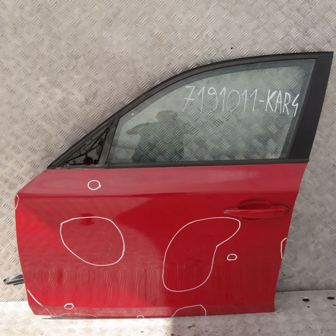 Puerta Delantera Izquierda Karmesinrot Rojo Rot - A61 para BMW 4 E87 E87N con número de pieza 7191011 BMW 4 E87 E87N Puerta Delantera Izquierda Karmesinrot Rojo Rot - A61 - SKU 7191011-KAR4 - Número de pieza 7191011
