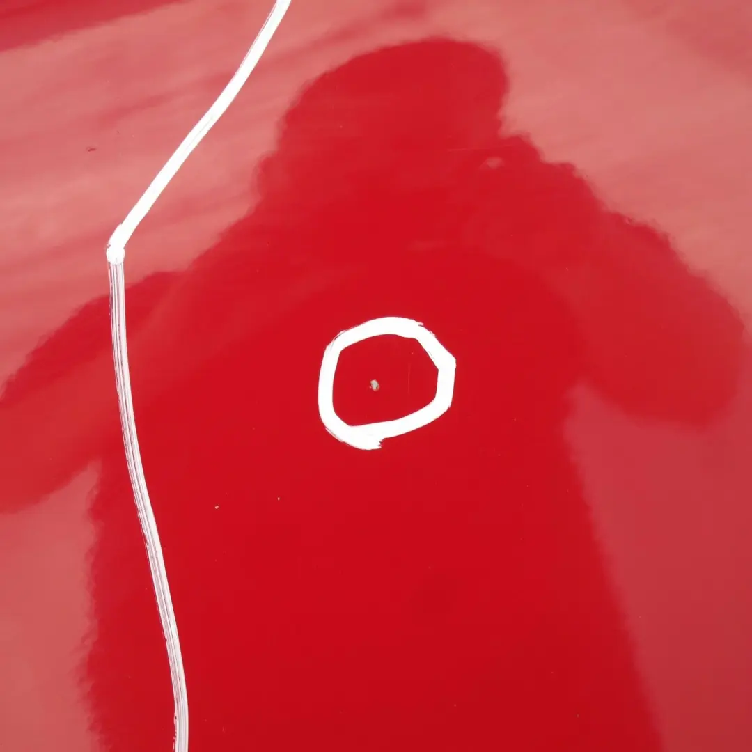 Porta anteriore sinistra Karmesinrot Rosso - A61 per BMW E87 con numero di parte 7191011 BMW E87 Porta anteriore sinistra Karmesinrot Rosso - A61 - SKU 7191011-KAR4 - Numero di parte 7191011