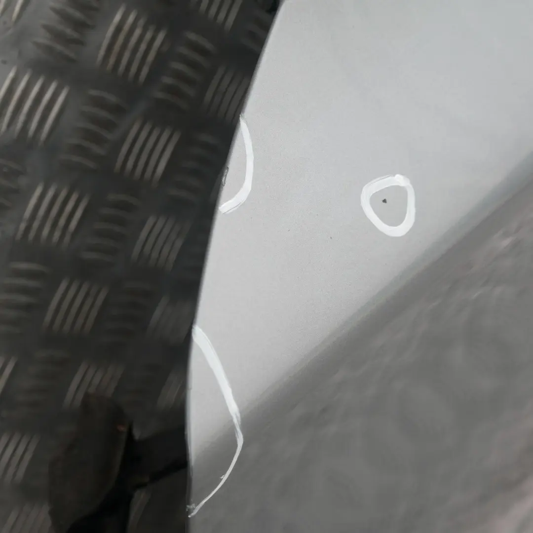 Fahrerseite Tür vorne links Quarzblau Blau Metallic für BMW 1 er E87 E87 LCI mit Teilenummer 41517191011 BMW 1 er E87 E87 LCI Fahrerseite Tür vorne links Quarzblau Blau Metallic - SKU 7191011-QB8 - Teilenummer 41517191011