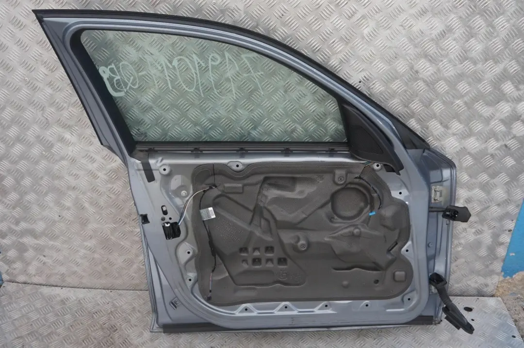 BMW 1 SERIES 9 E87 E87N Door Front Left N/S Quarzblau Blau Blue Metallic - A18 - SKU 7191011-QB9 - Part number 7191011