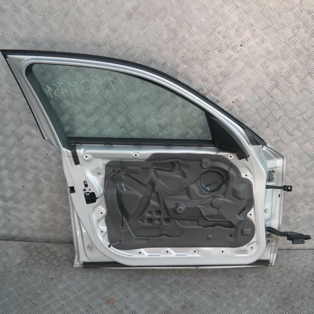 Door Front Left N/S Titansilber Silber Silver Metallic 354 to BMW 1 SERIES E87 E87N with Part number 7191011 BMW 1 SERIES E87 E87N Door Front Left N/S Titansilber Silber Silver Metallic 354 - SKU 7191011-TS11 - Part number 7191011