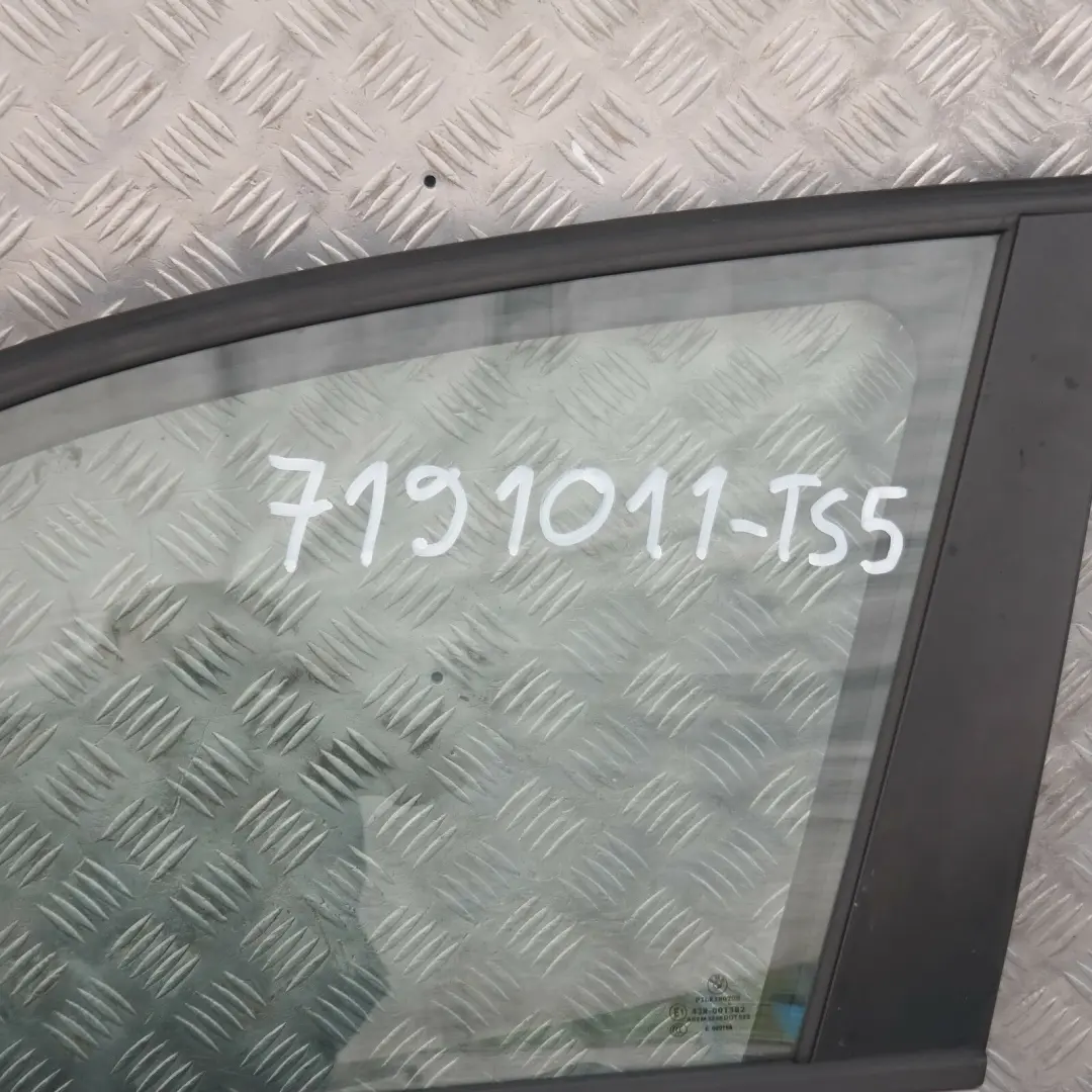 Drzwi Lewe Przednie Titansilber 354 do BMW E87 o numerze 7191011 BMW E87 Drzwi Lewe Przednie Titansilber 354 - SKU 7191011-TS7 - Numer Części 7191011