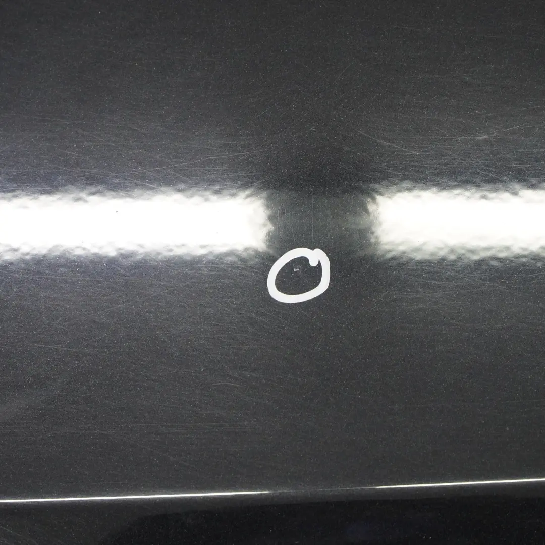 Puerta Delantera Izquierda Panel Revestimiento Zafiro Negro Metalico 475 para BMW E87 con número de pieza 7191011 BMW E87 Puerta Delantera Izquierda Panel Revestimiento Zafiro Negro Metalico 475 - SKU 7191011-BS5 - Número de pieza 7191011