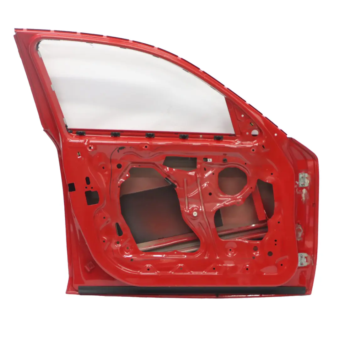 BMW E87 Porte avant Gauche Rouge Carmin Karmesin Rouge - A61 - SKU 7191011-KAR - Numéro de pièce 7191011