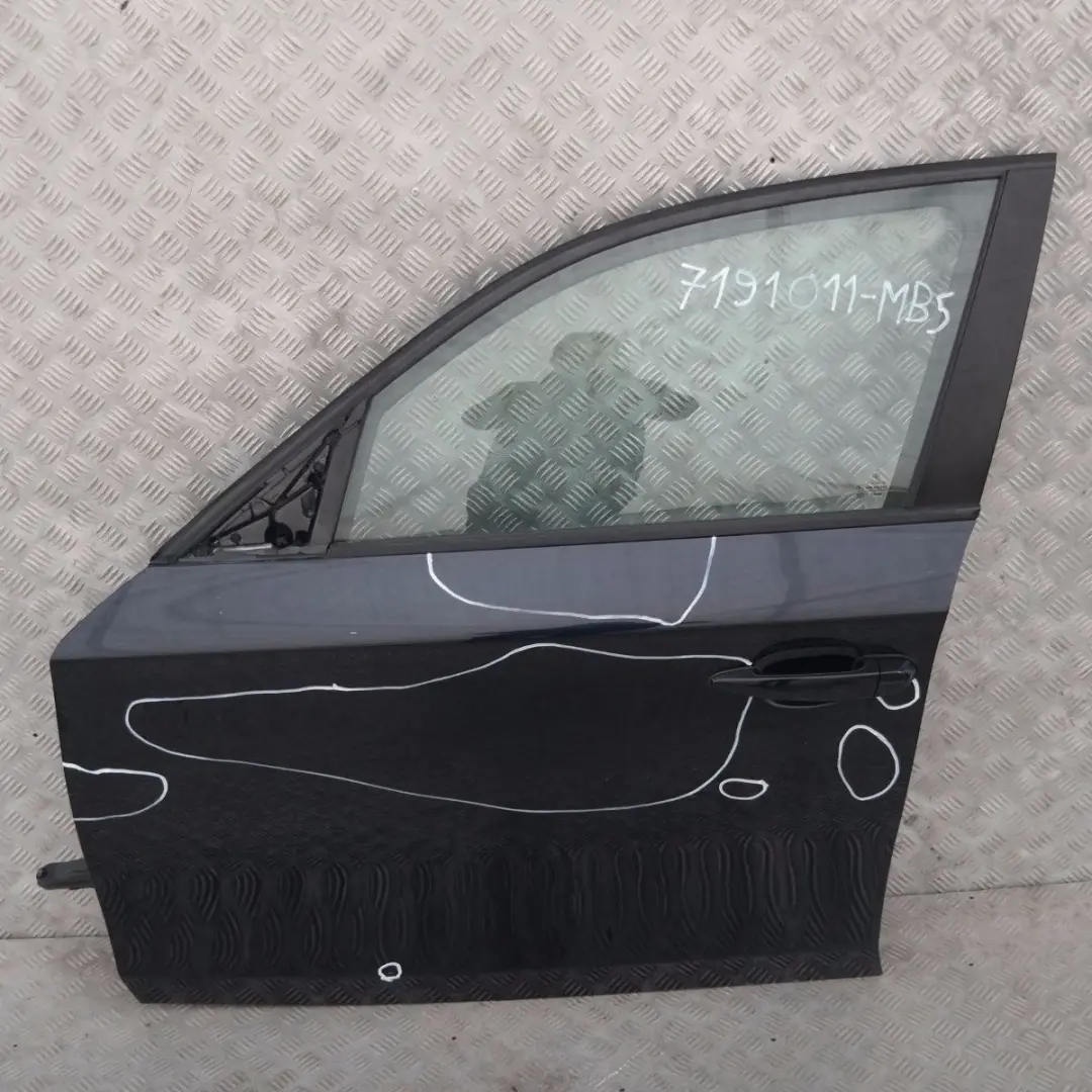 drzwi lewe przednie Monacoblau A35 do BMW 1 E87 o numerze 7191011 BMW 1 E87 drzwi lewe przednie Monacoblau A35 - SKU 7191011-MB5 - Numer Części 7191011