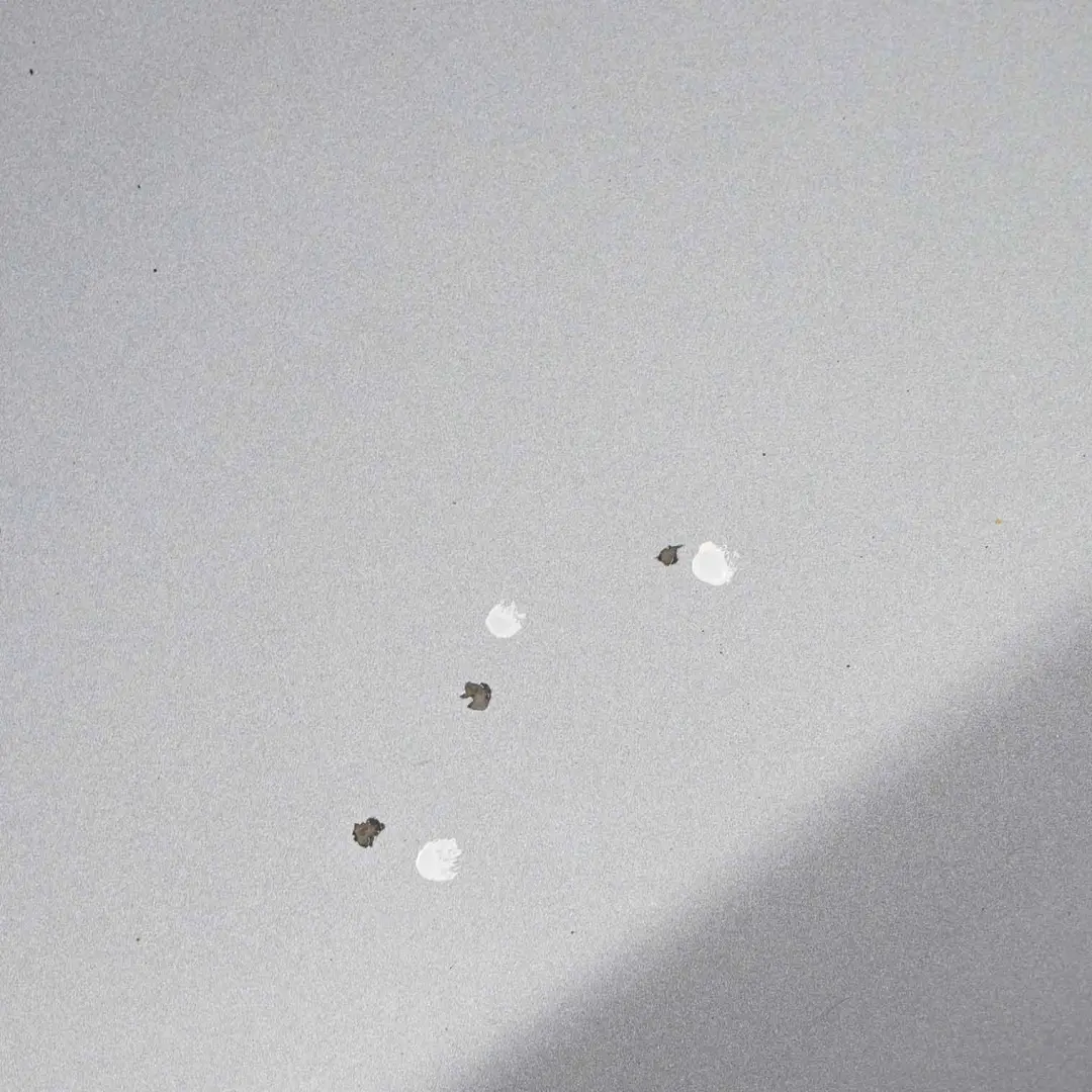 Drzwi Lewy Przód Quarzblau - A18 do BMW E87 o numerze 7191011 BMW E87 Drzwi Lewy Przód Quarzblau - A18 - SKU 7191011-QB - Numer Części 7191011