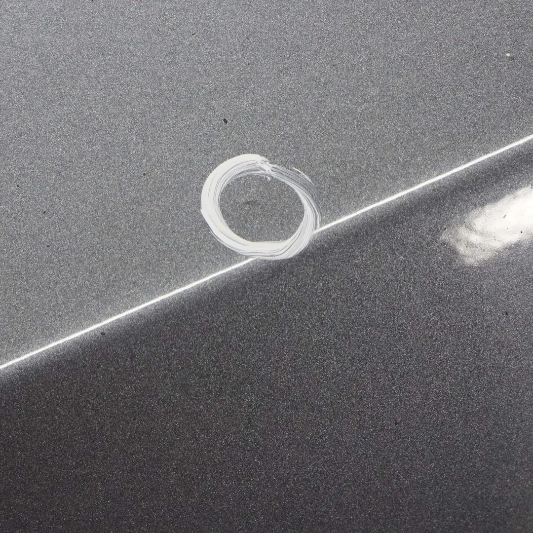 Puerta Delantera Izquierda Grafito Brillante Metalizado - A22 para BMW E87 con número de pieza 7191011 BMW E87 Puerta Delantera Izquierda Grafito Brillante Metalizado - A22 - SKU 7191011-SG - Número de pieza 7191011