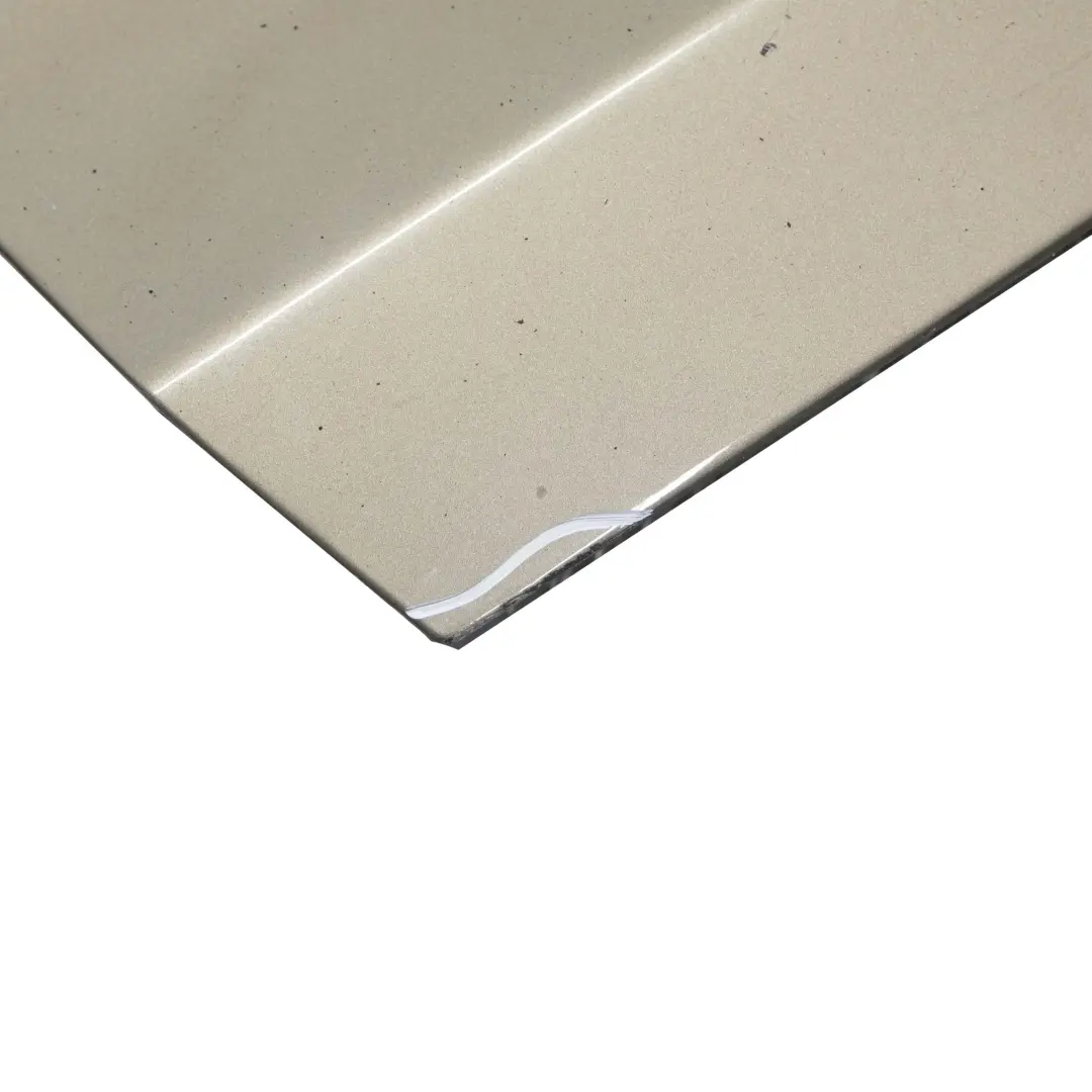 Porta anteriore sinistra Sonora Beige Metallico - A23 per BMW E87 con numero di parte 7191011 BMW E87 Porta anteriore sinistra Sonora Beige Metallico - A23 - SKU 7191011-SON2 - Numero di parte 7191011