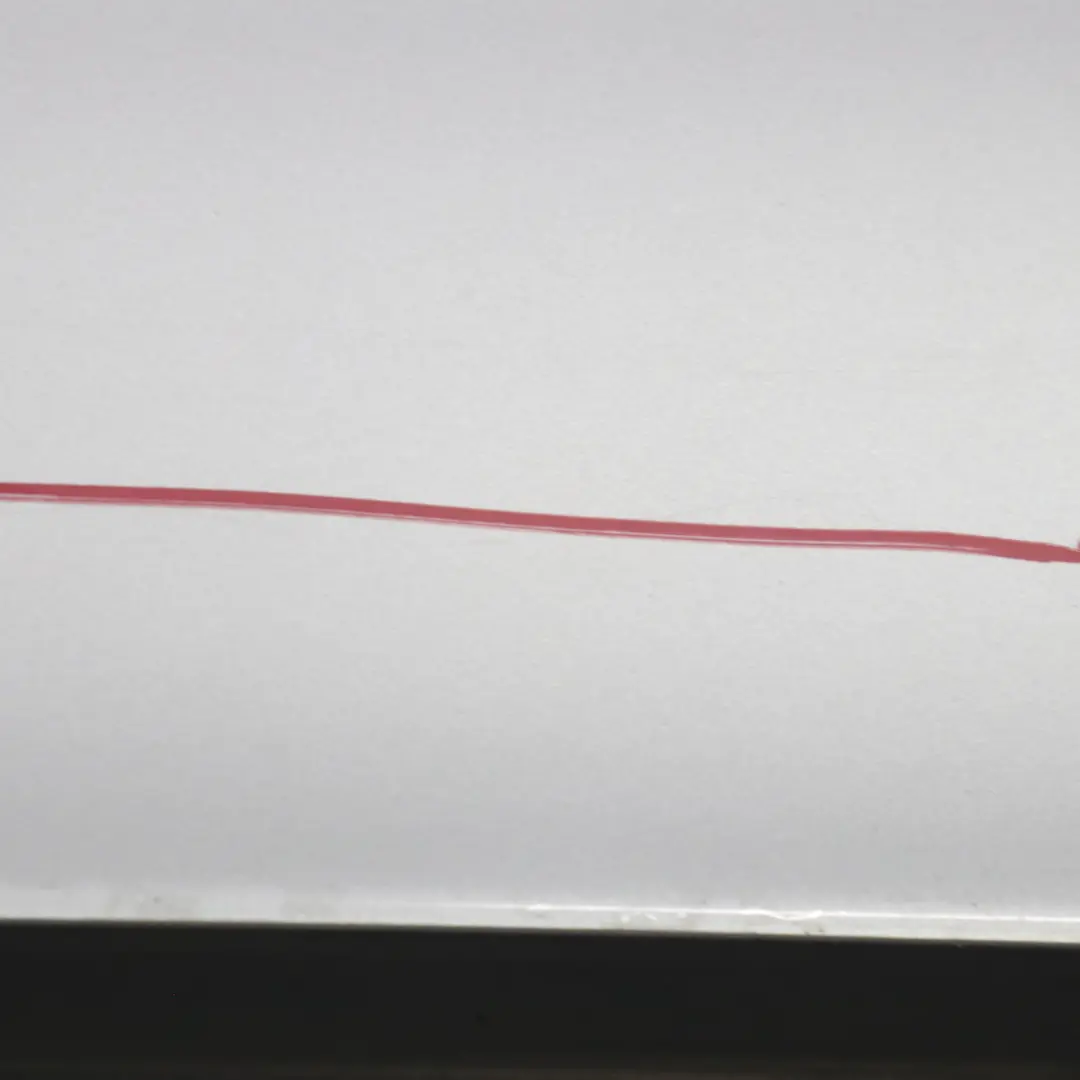 Porta Anteriore Sinistra Titansilber Titan Silver Metallic - 354 per BMW E87 con numero di parte 7191011 BMW E87 Porta Anteriore Sinistra Titansilber Titan Silver Metallic - 354 - SKU 7191011-TS6 - Numero di parte 7191011