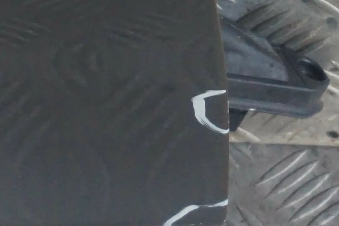 BMW 1 E87 drzwi prawe przednie Quarzblau A18 - SKU 7191012-QB19 - Numer Części 7191012