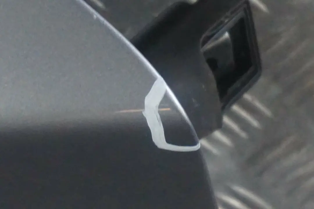 Droite Quartzbleu Quarz Bleu Metallise - A18 pour BMW E87 Porte avant à propos du numéro de pièce 7191012 BMW E87 Porte avant Droite Quartzbleu Quarz Bleu Metallise - A18 - SKU 7191012-QB19 - Numéro de pièce 7191012