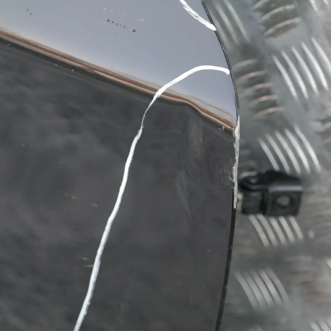 Door Front Right O/S Black Schwarz 2 - 668 to BMW 1 SERIES 12 E87 E87N with Part number 41517191012 BMW 1 SERIES 12 E87 E87N Door Front Right O/S Black Schwarz 2 - 668 - SKU 7191012-SCH12 - Part number 41517191012