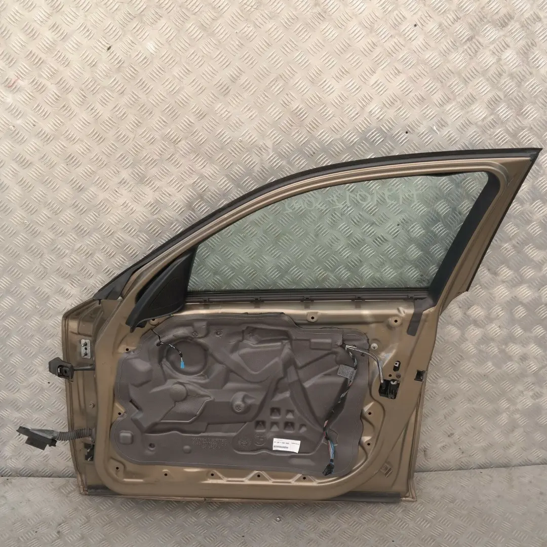 Puerta Delantera Derecha Sonora Metalizado - A23 para BMW 2 E87 E87N con número de pieza 41517191012 BMW 2 E87 E87N Puerta Delantera Derecha Sonora Metalizado - A23 - SKU 7191012-SON2 - Número de pieza 41517191012
