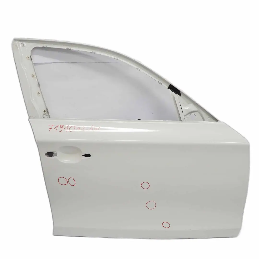 Série 1 E87 Porte avant droite Alpinweiss 3 Alpine White - 300 pour BMW à propos du numéro de pièce 7191012 BMW Série 1 E87 Porte avant droite Alpinweiss 3 Alpine White - 300 - SKU 7191012-AW - Numéro de pièce 7191012