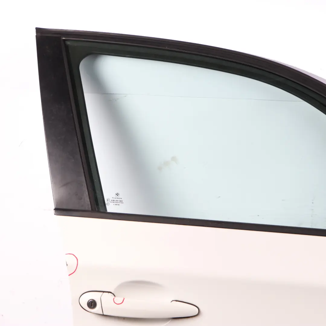 Door Front Right O/S Alpinweiss 3 Alpine White - 300 to BMW 1 E87 1 with Part number 7191012 BMW 1 E87 1 Door Front Right O/S Alpinweiss 3 Alpine White - 300 - SKU 7191012-AW1 - Part number 7191012