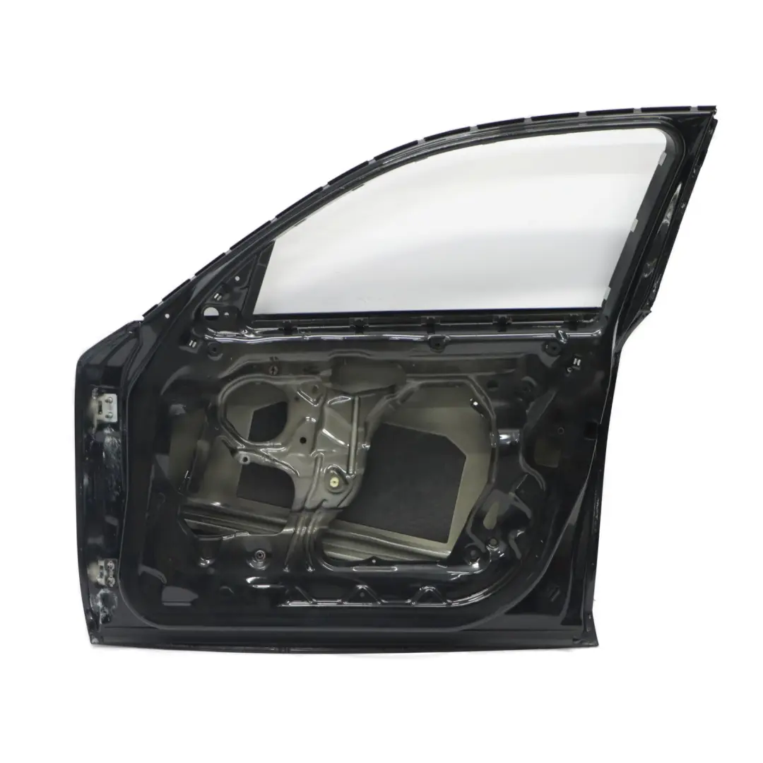 Drzwi Prawe Przednie Black Sapphire do BMW E87 o numerze 7191012 BMW E87 Drzwi Prawe Przednie Black Sapphire - SKU 7191012-BS1 - Numer Części 7191012