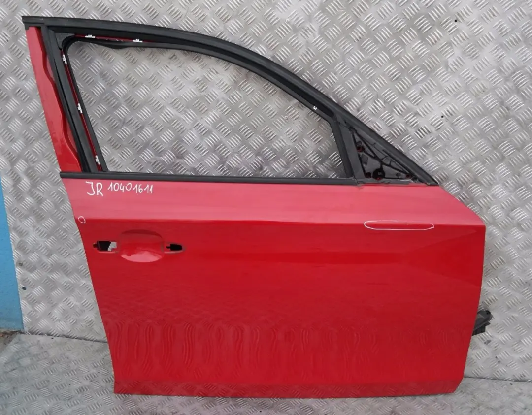 Beifahrer Tür vorne rechts Japanrot Japan Rot 438 für BMW 1 er E87 LCI mit Teilenummer 41517191012 BMW 1 er E87 LCI Beifahrer Tür vorne rechts Japanrot Japan Rot 438 - SKU 7191012-JR2 - Teilenummer 41517191012