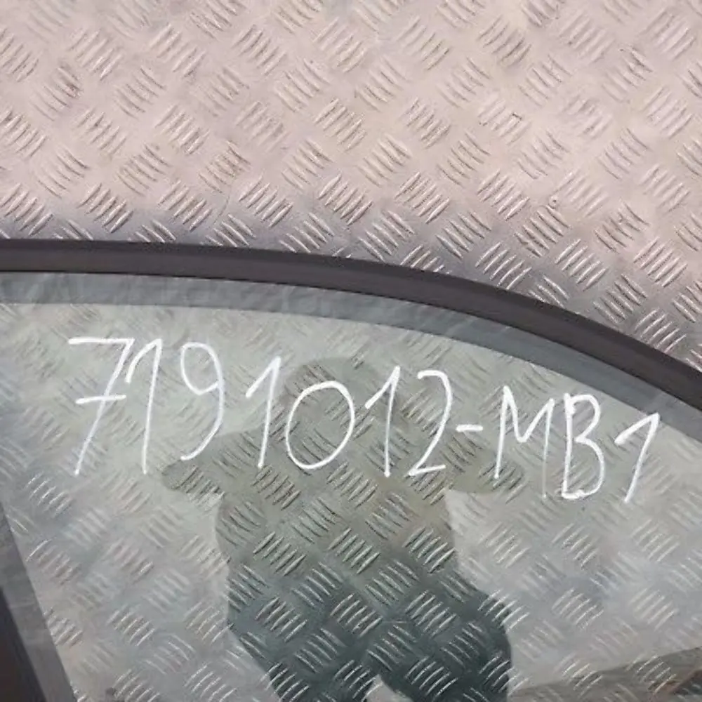 BMW 1 SERIES 1 E87 E87N Door Front Right O/S Monacoblau Monaco Blau Blue - A35 - SKU 7191012-MB1 - Part number 7191012