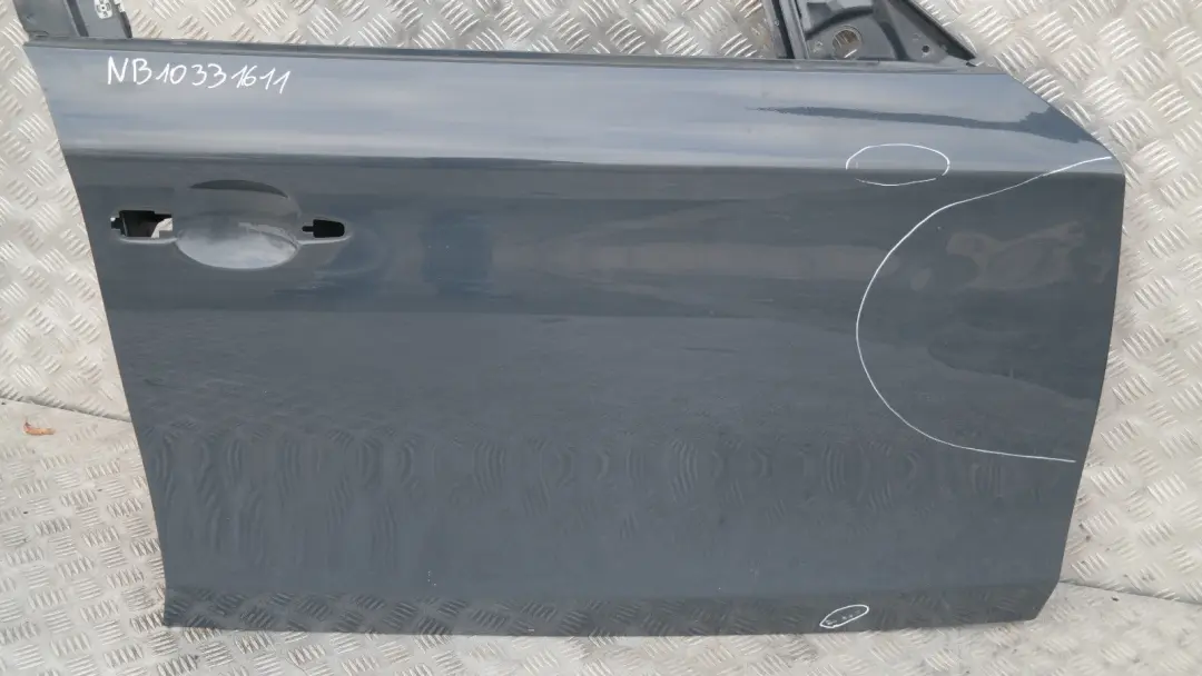 Puerta Delantera Derecha Nautikblau Azul Nauticblau - A21 para BMW E87 E87N LCI con número de pieza 41517191012 BMW E87 E87N LCI Puerta Delantera Derecha Nautikblau Azul Nauticblau - A21 - SKU 7191012-NB - Número de pieza 41517191012