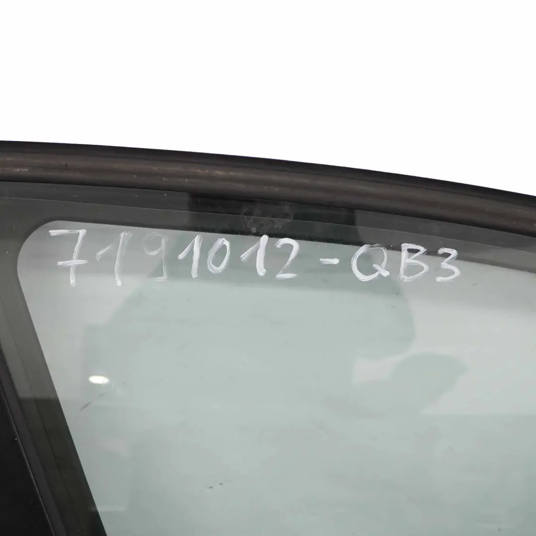 BMW E87 Drzwi Prawe Przednie Quarzblau - A18 - SKU 7191012-QB3 - Numer Części 7191012